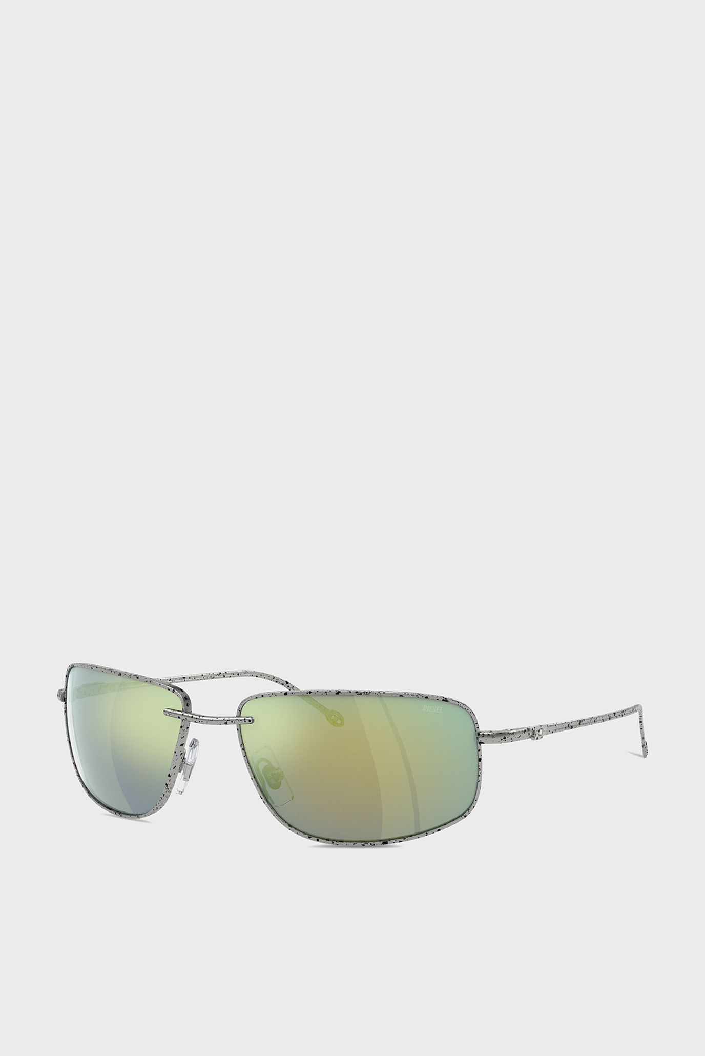 Серебристые солнцезащитные очки 1