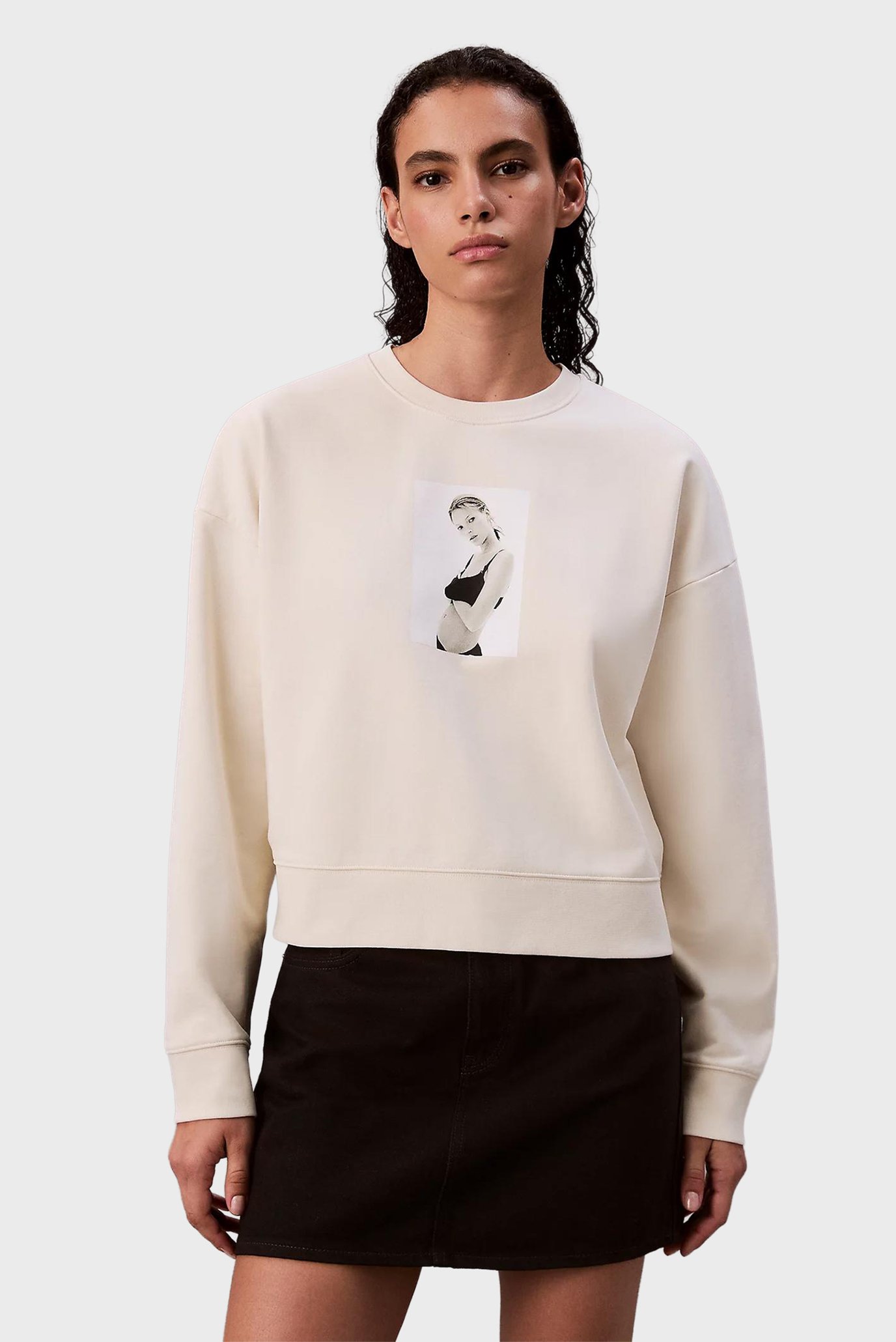 Женский белый свитшот CLASSIC KATE Белый L Calvin Klein LV040494WF Женский белый свитшот CLASSIC KATE Белый L Calvin Klein LV040494WF