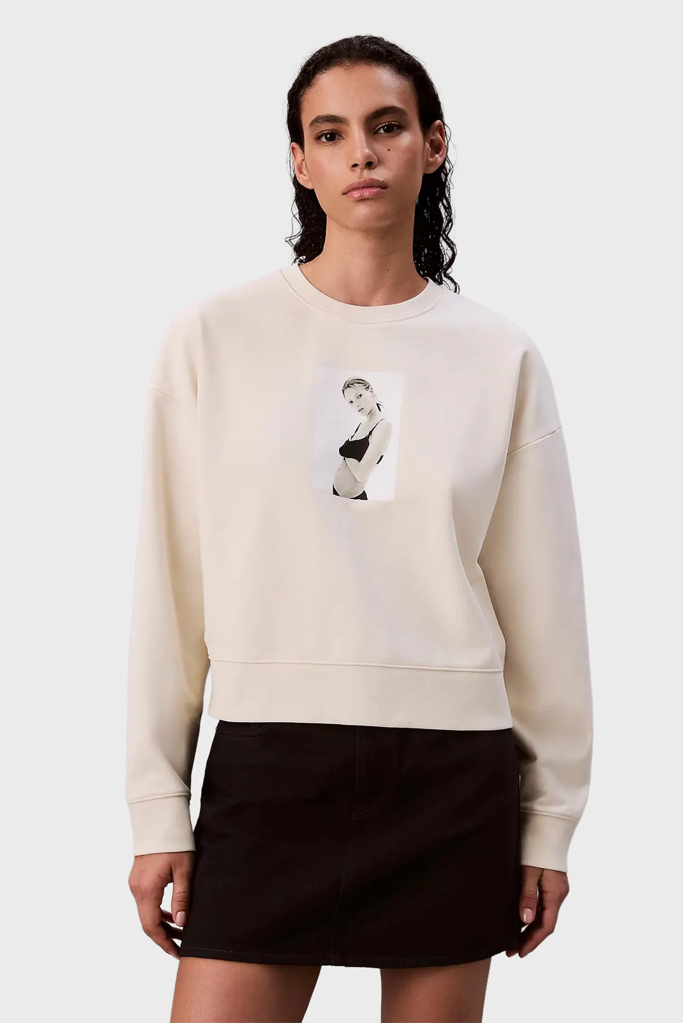 Жіночий білий світшот CLASSIC KATE 1