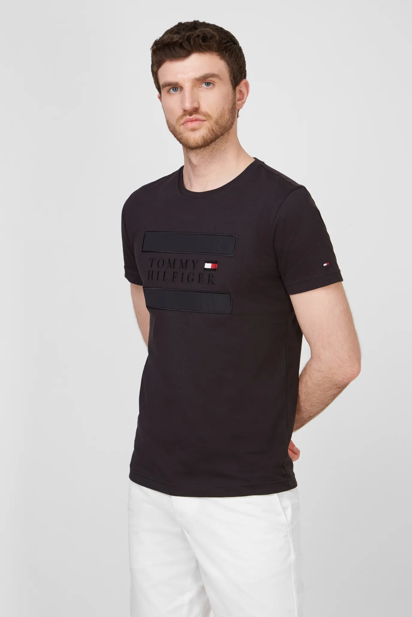 Мужская черная футболка APPLIQUE Tommy 