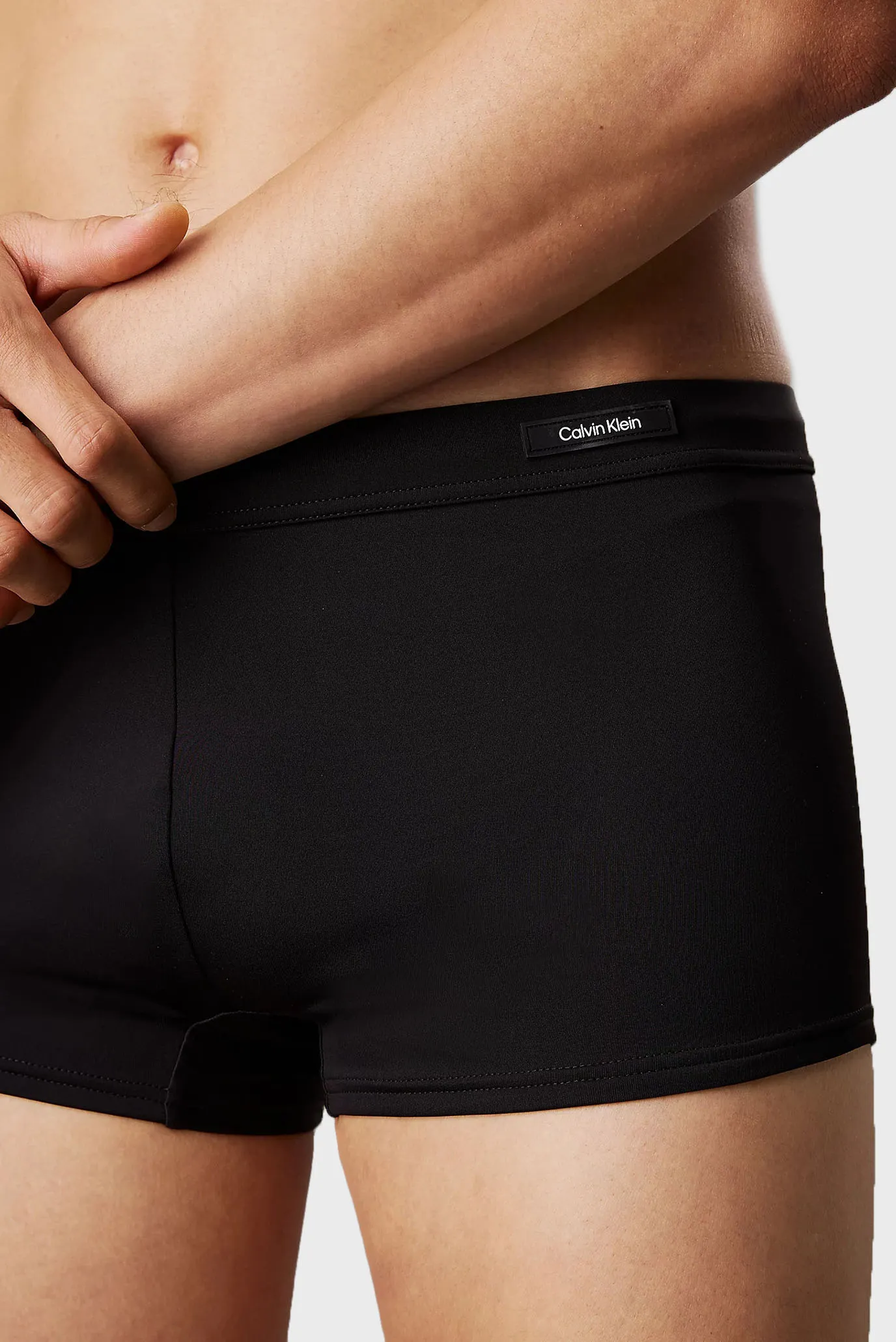 Чоловічі чорні плавки TRUNK 4