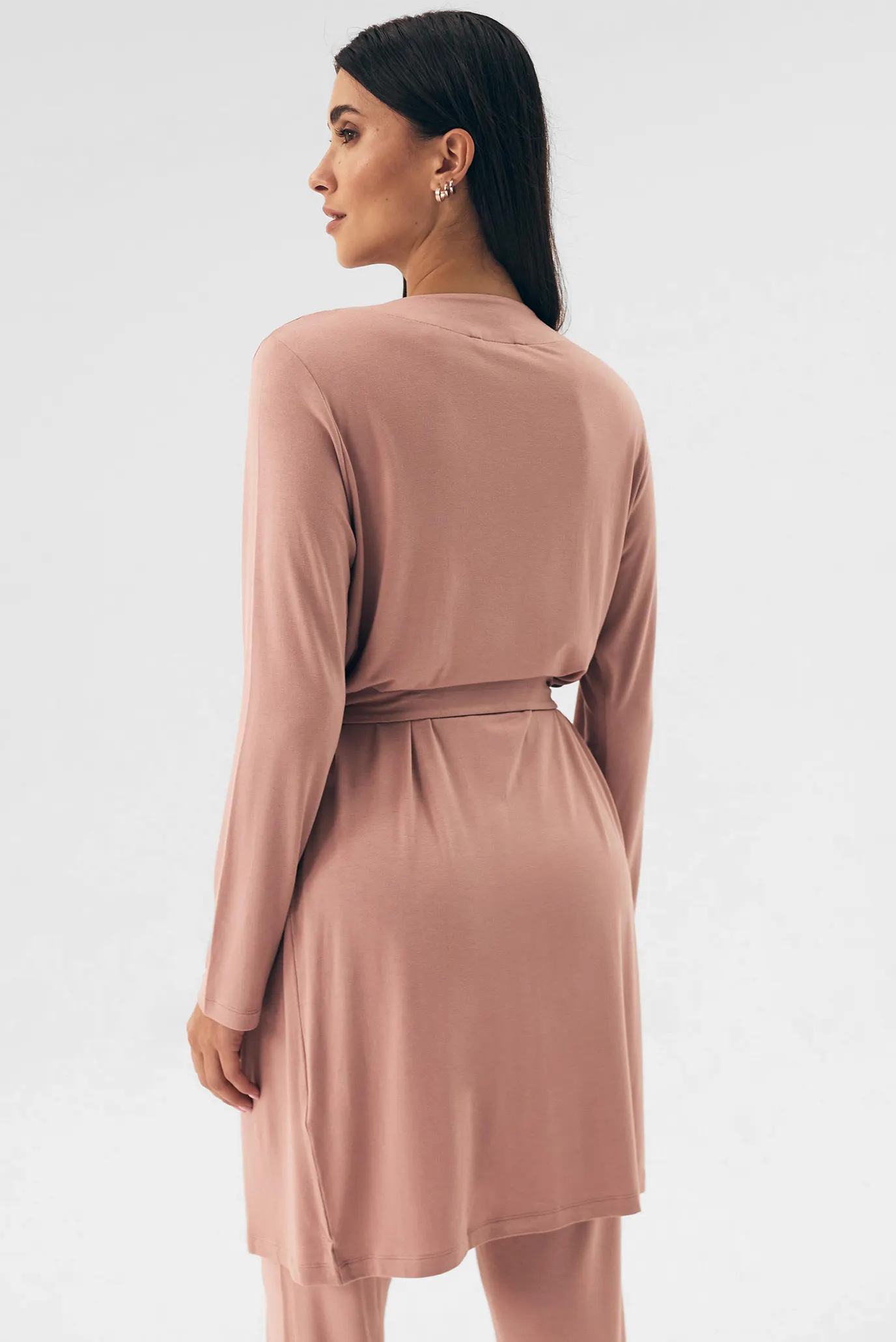 Женский розовый халат Noves 3