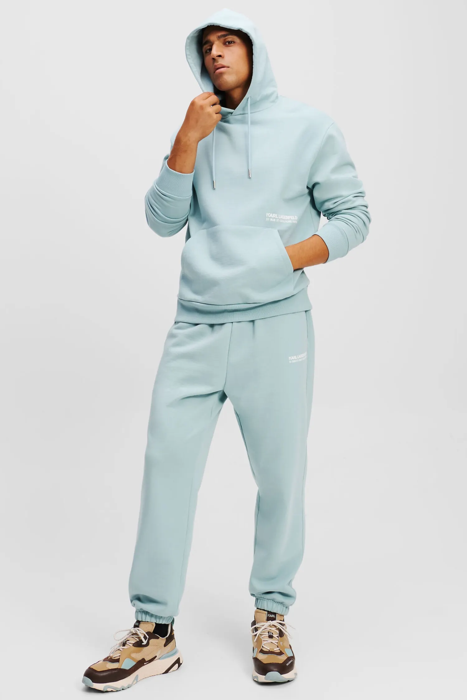 Чоловіче блакитне худі 4