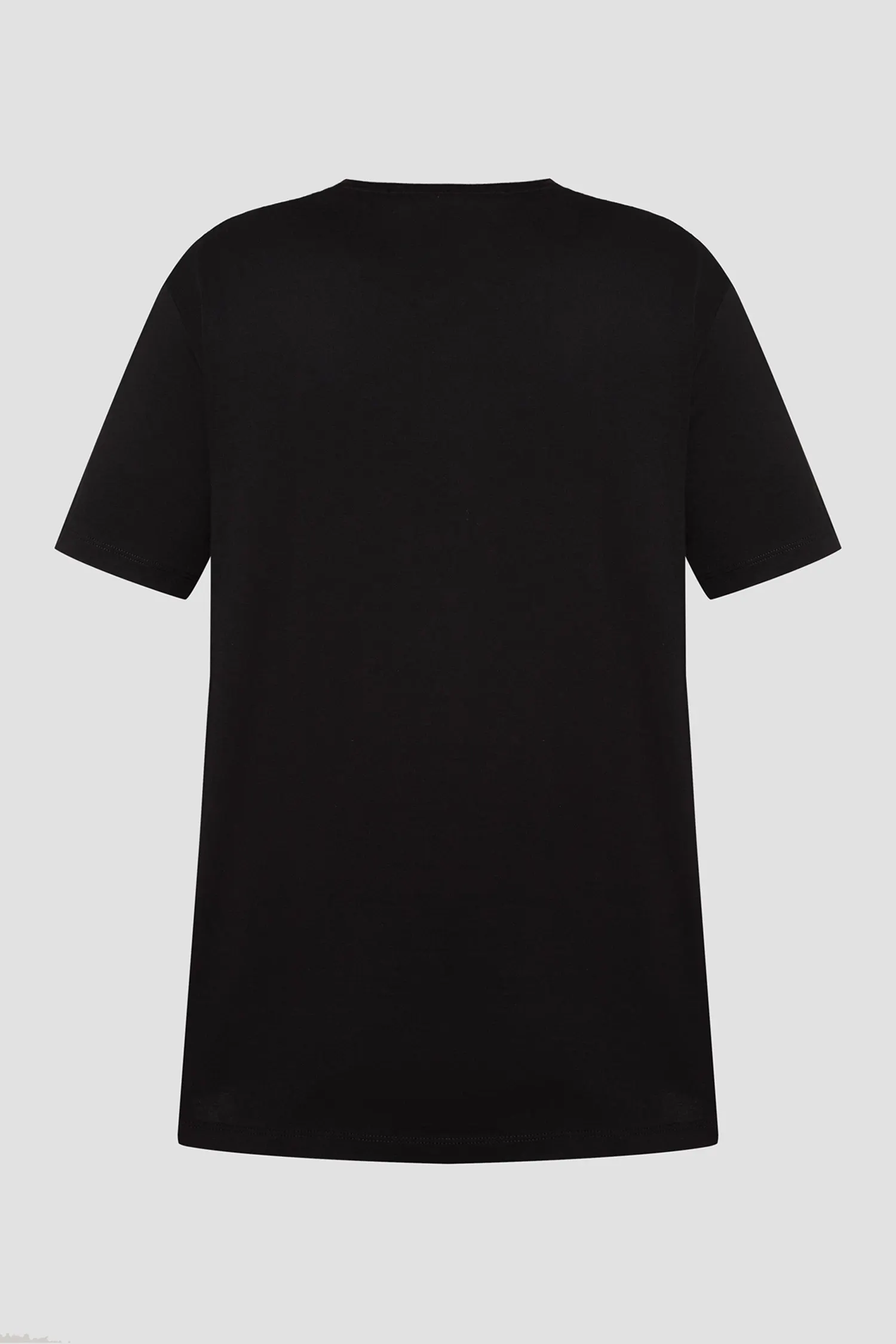 Мужская черная футболка 2