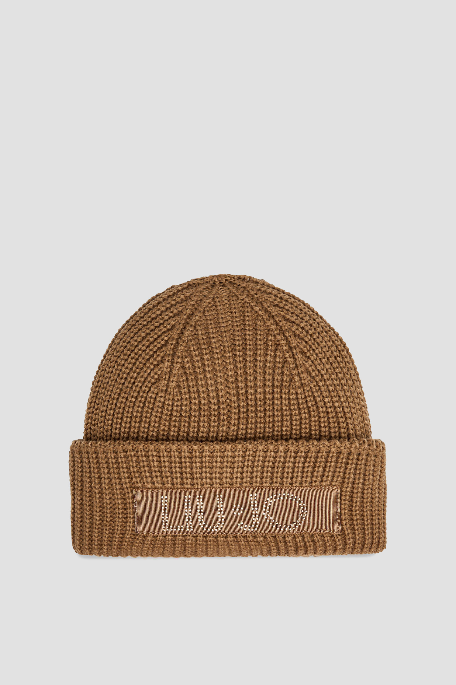 Женская коричневая шапка 1