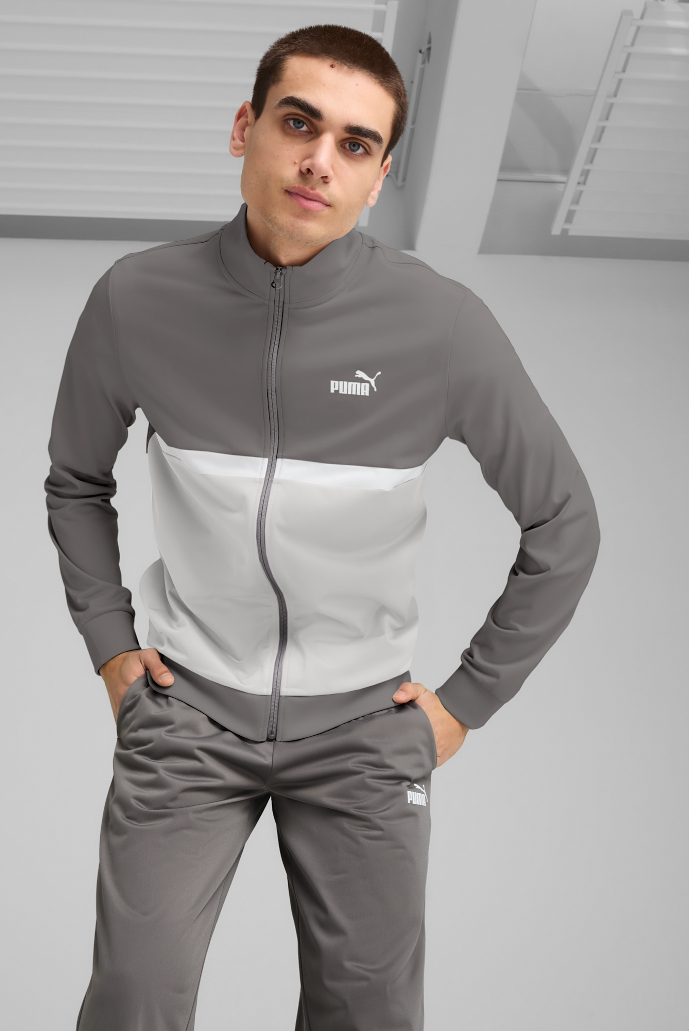 Мужской серый спортивный костюм (кофта, брюки) Poly Colourblock Tracksuit Men 1