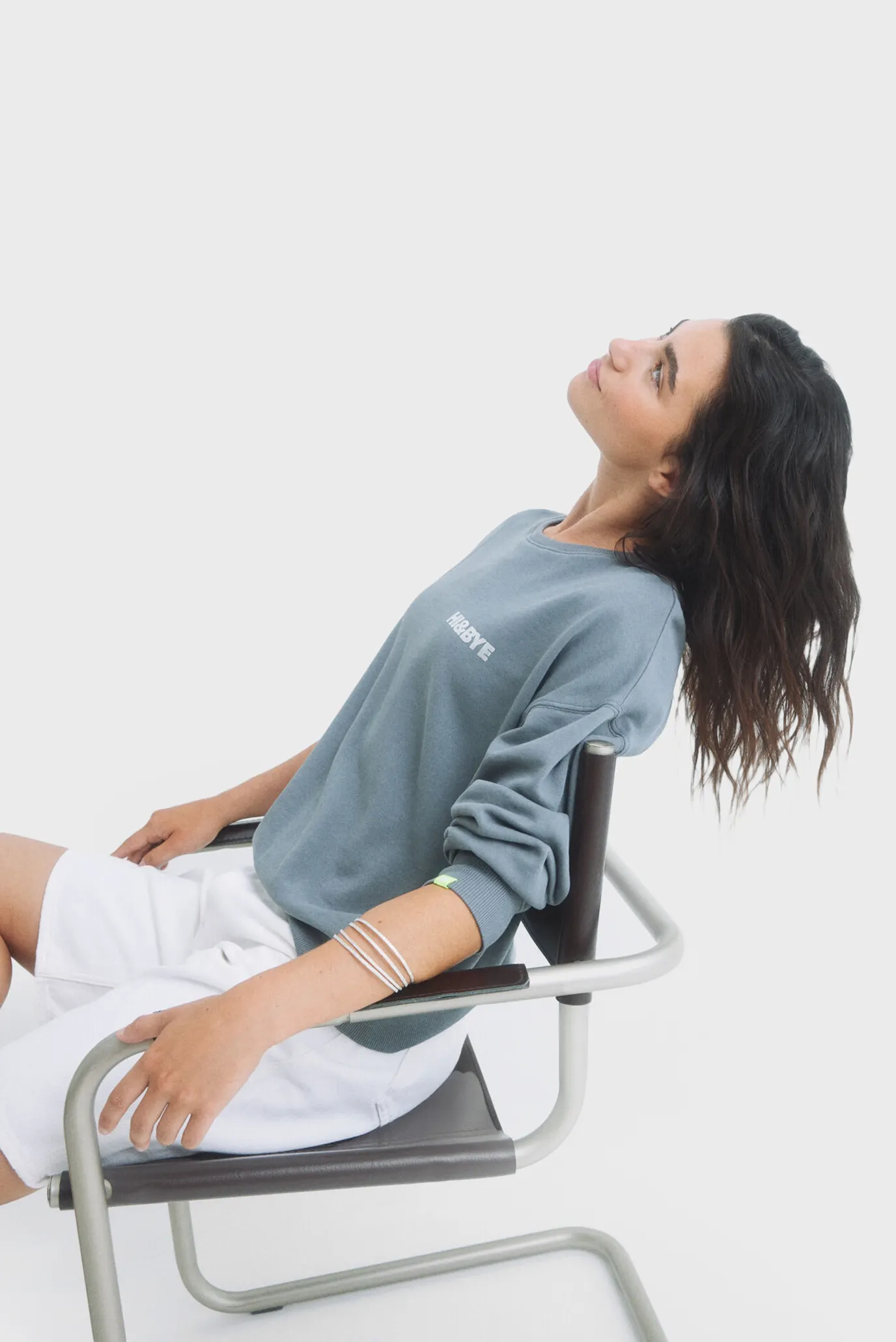 Женский серый свитшот 5