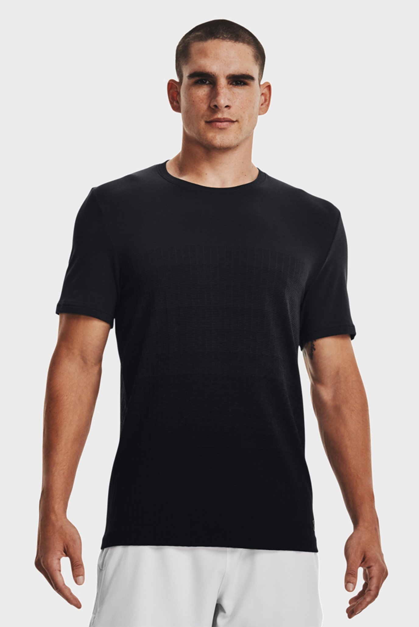 Чоловіча чорна футболка UA Seamless LUX SS 1