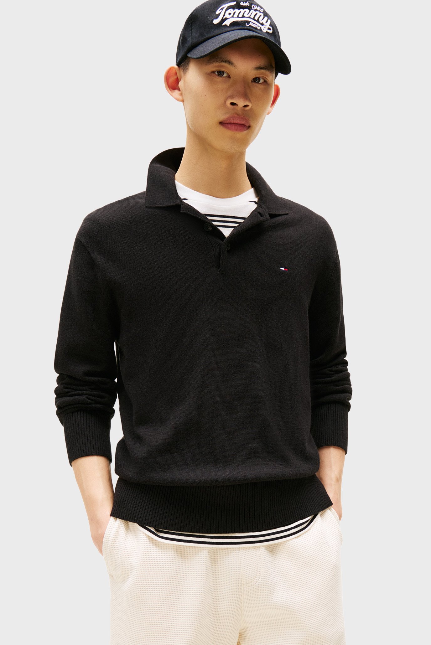 Мужское черное поло SLIM ESSENTIAL Черный XXL Tommy Jeans DM0DM20304 Мужское черное поло SLIM ESSENTIAL Черный XXL Tommy Jeans DM0DM20304
