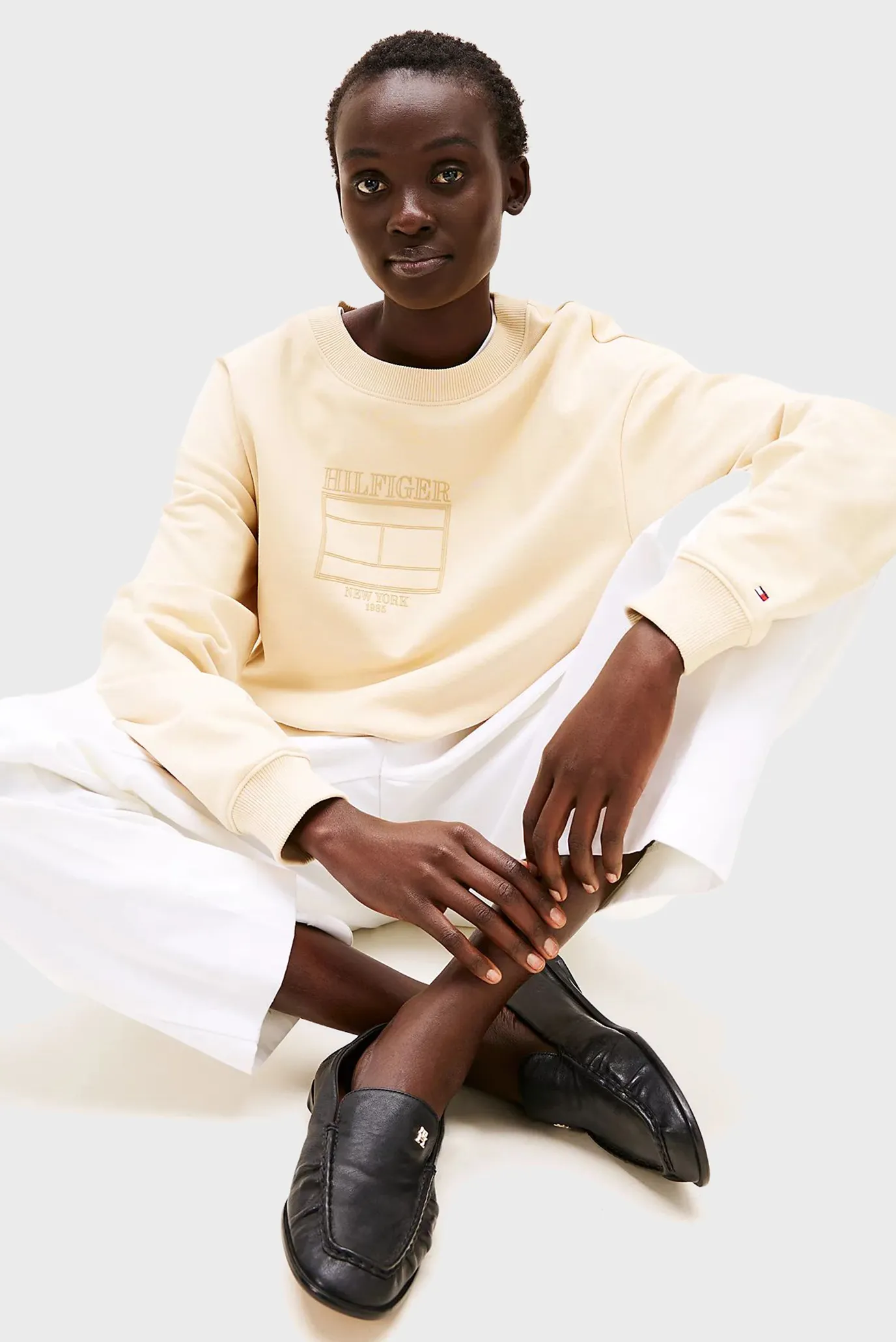 Жіночий жовтий світшот BOXY OUTLINE FLAG 4