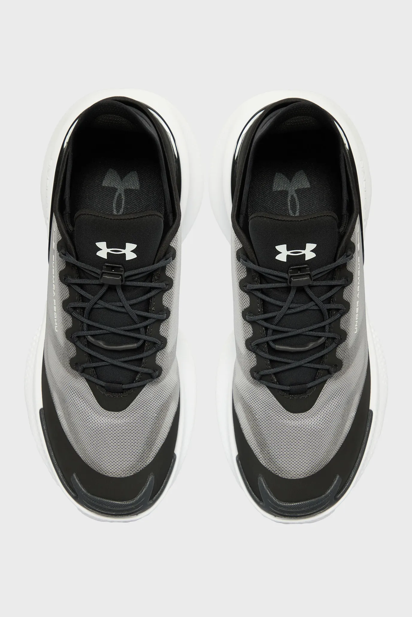 Детские черные кроссовки UA GS Nova 4