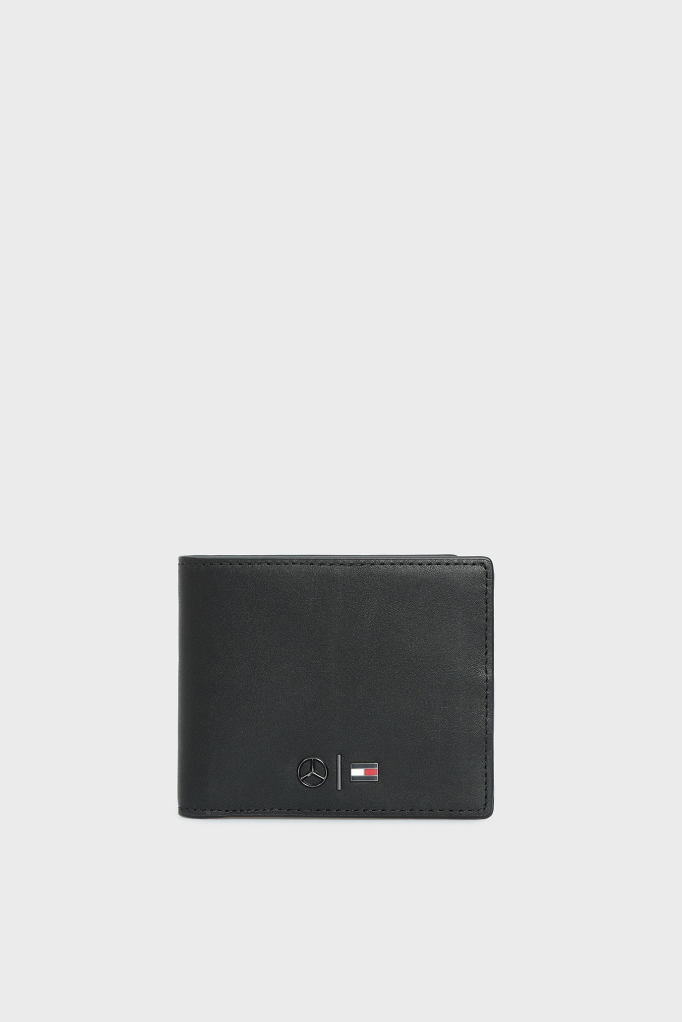 tommy hilfiger mercedes wallet