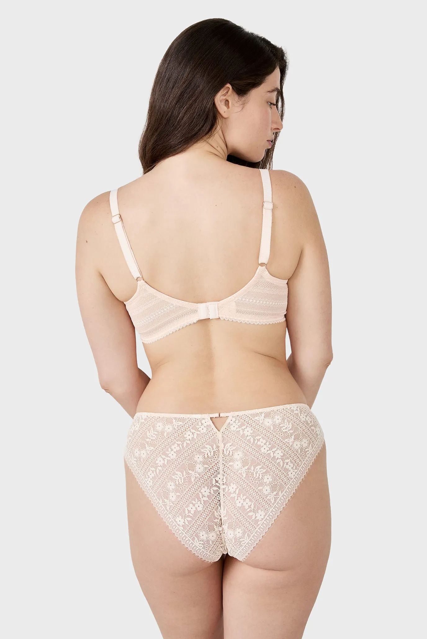 Женский пудровый бюстгальтер-балконет AURA 4