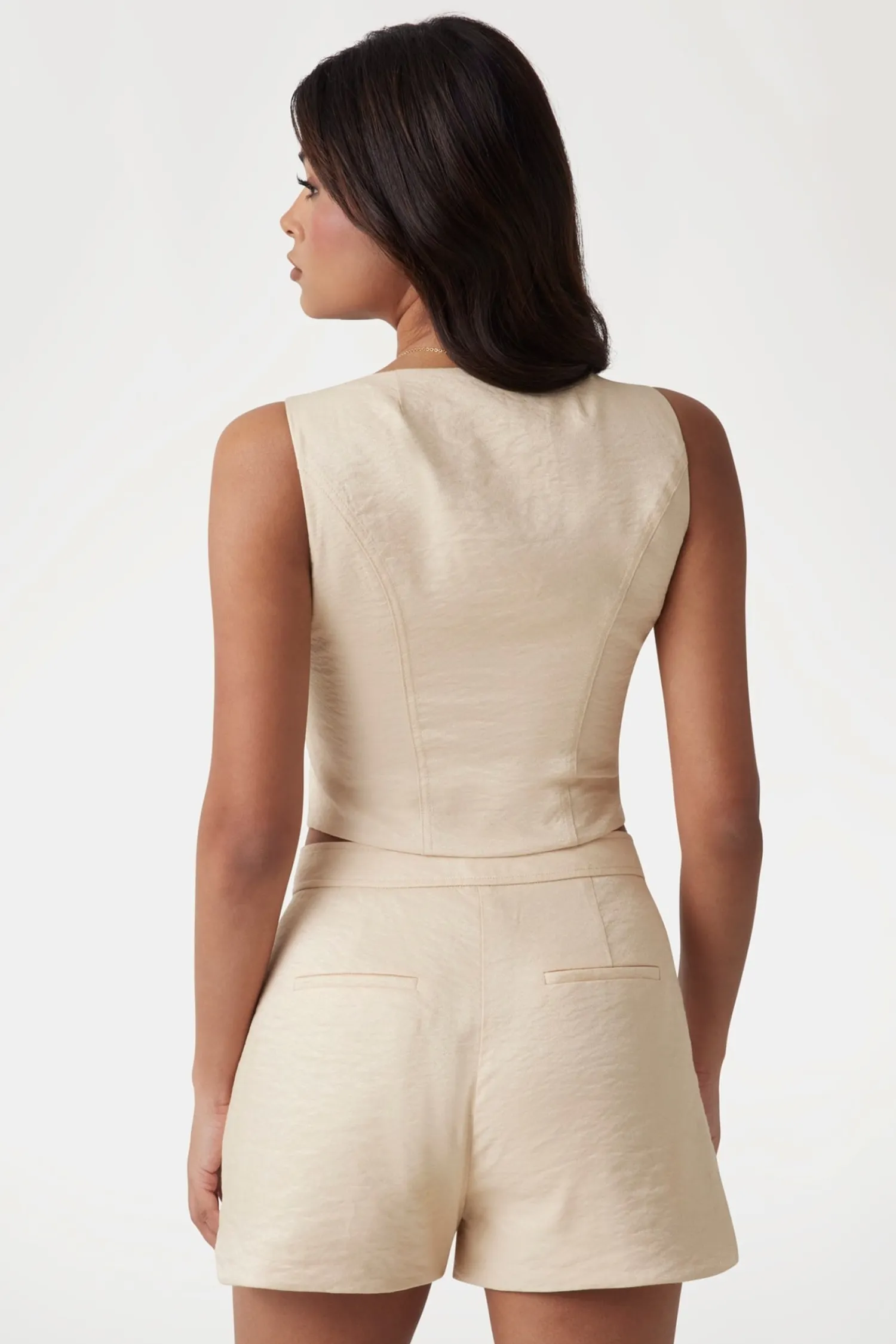 Женский бежевый жилет 3