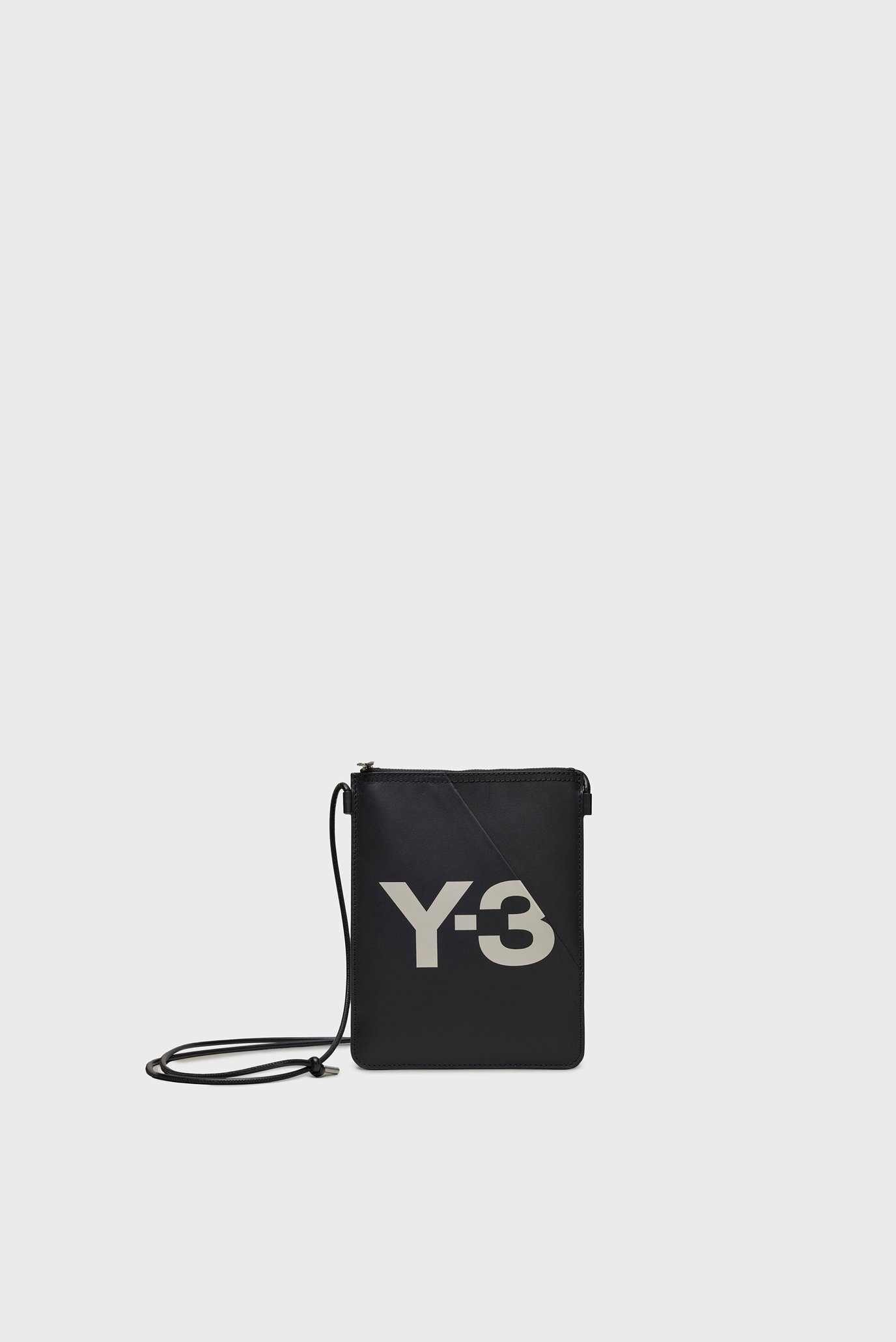 Черная сумка Y-3 Crossbody Bag 1