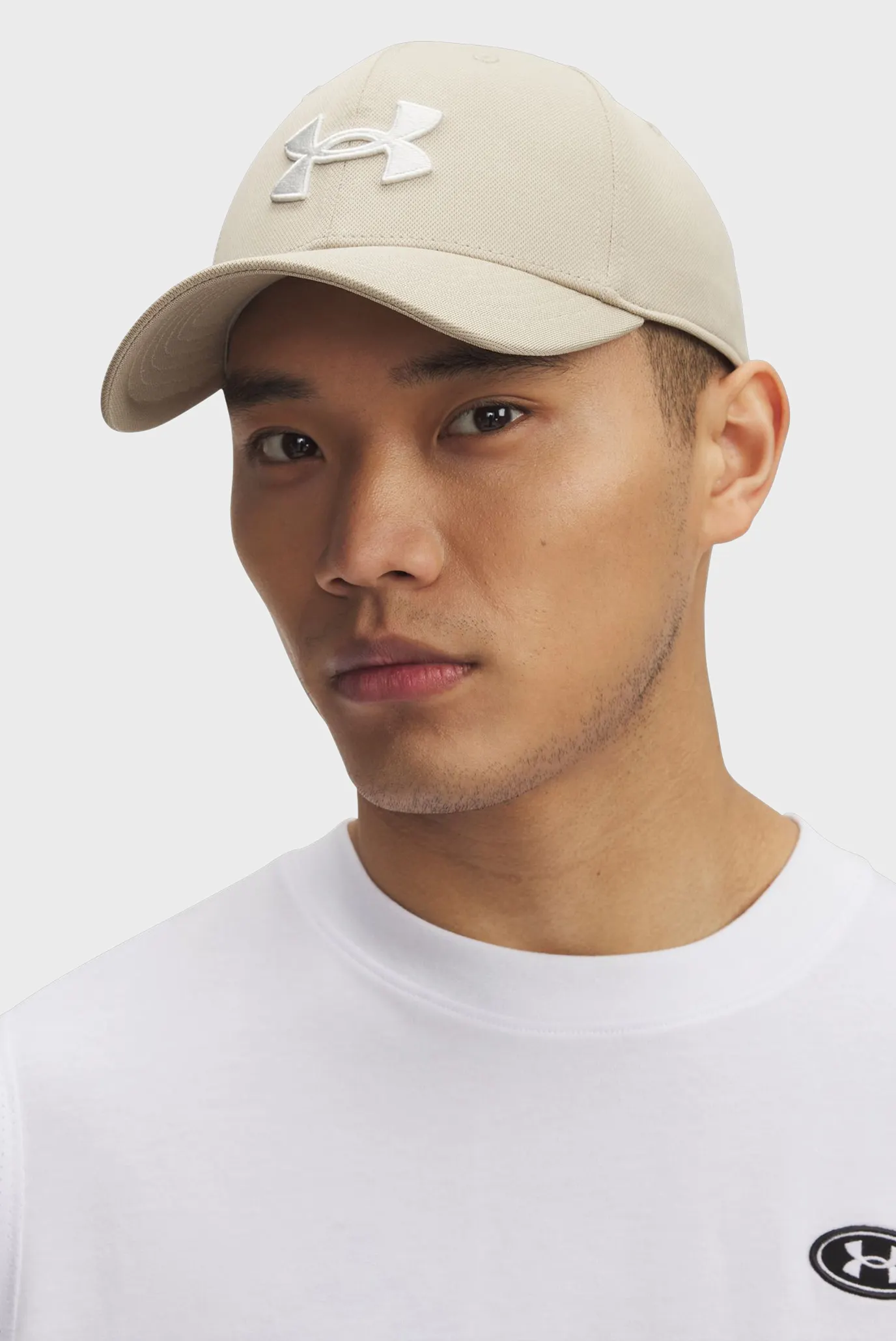 Чоловіча бежева кепка Men's UA Blitzing 2