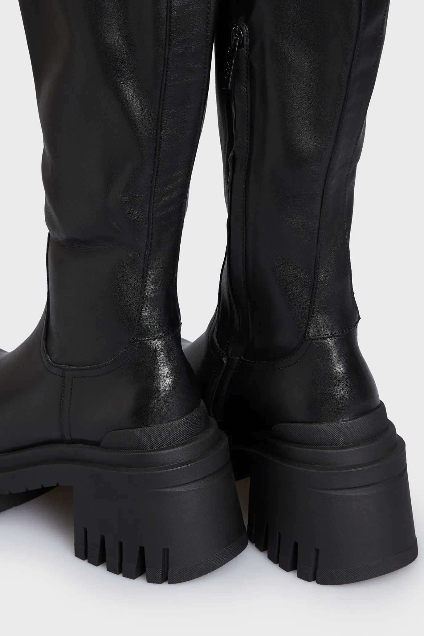 Жіночі чорні чоботи Clivia 2