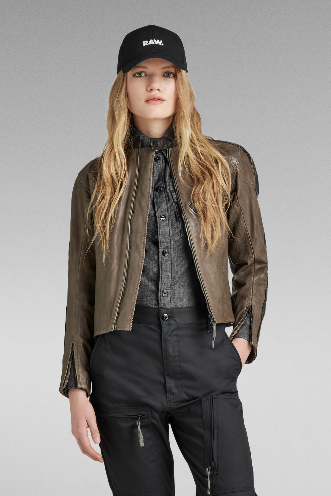 Жіноча коричнева шкіряна куртка Moto 1