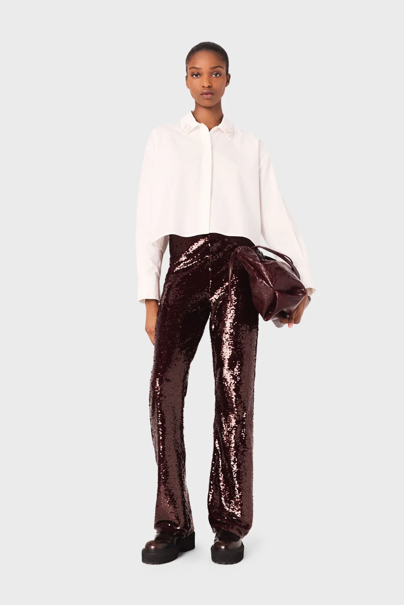 Жіноча біла сорочка 2