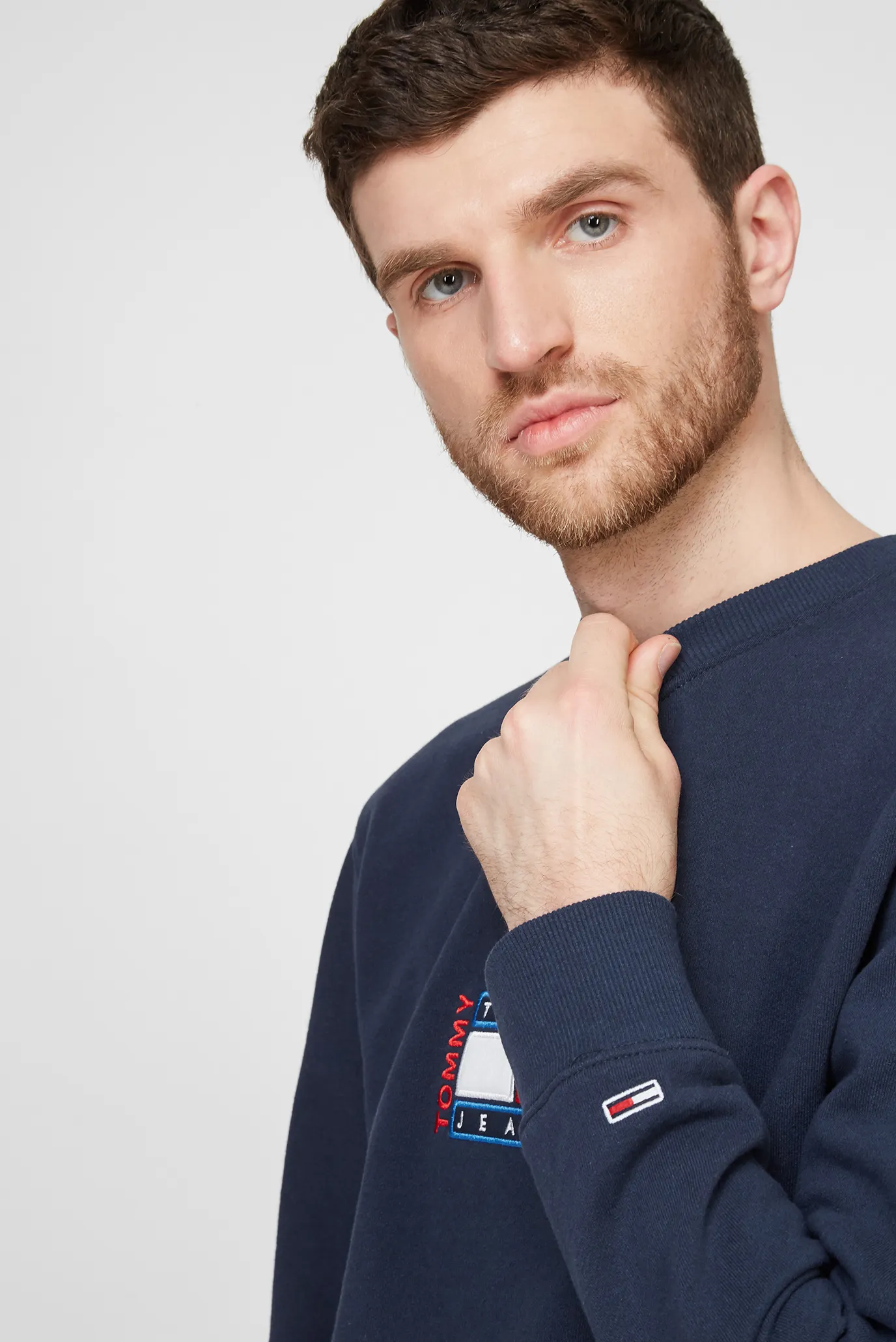 Мужской синий свитшот TJM TIMELESS TOMMY CREW 3 Tommy Jeans DM0DM10635 —  MD-Fashion