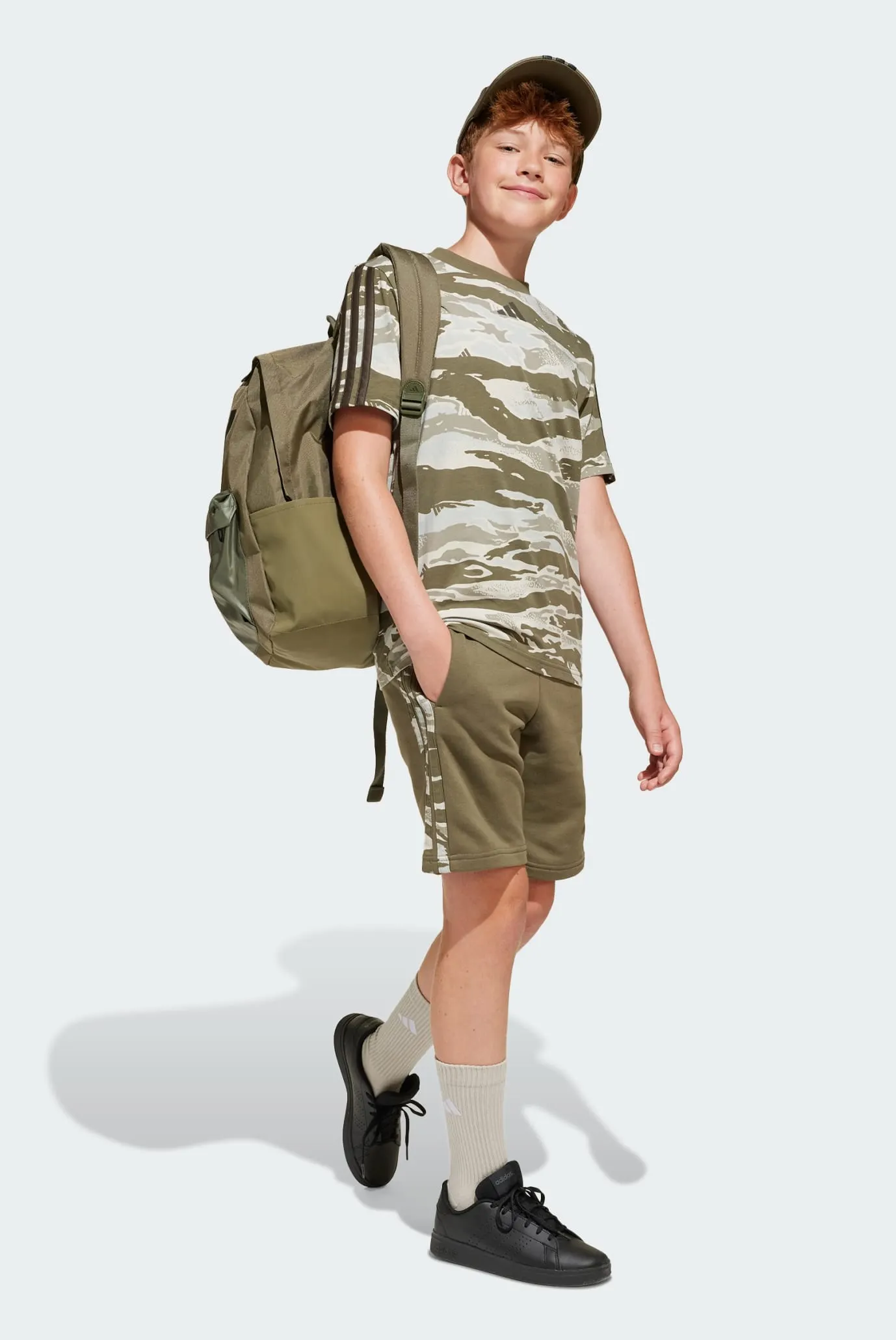Детские оливковые шорты Seasonal Essentials Camo Kids 2