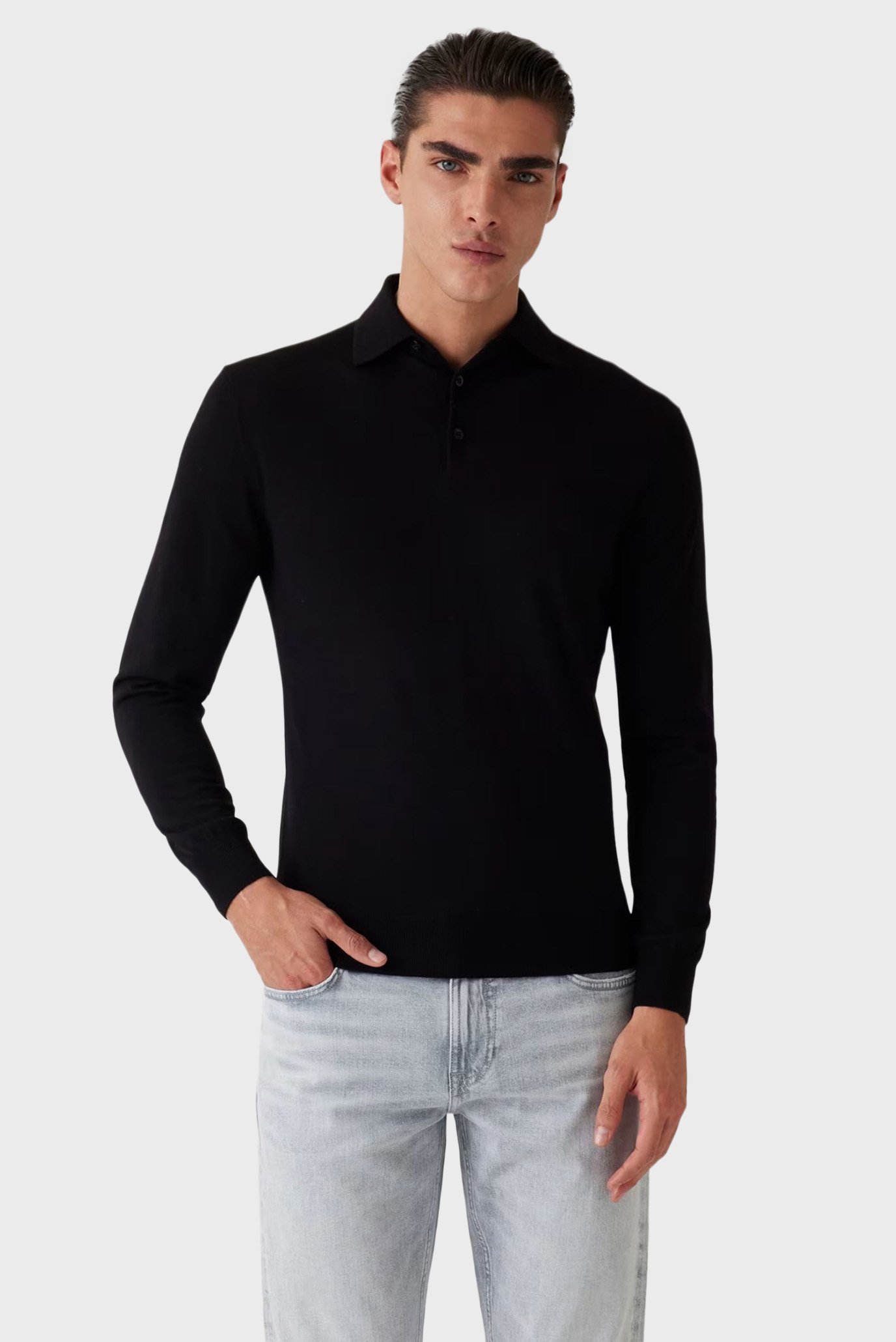 Мужское черное шерстяное поло Черный XXL Guess M5RR43.Z3LZ0;JBLK Мужское черное шерстяное поло Черный XXL Guess M5RR43.Z3LZ0;JBLK