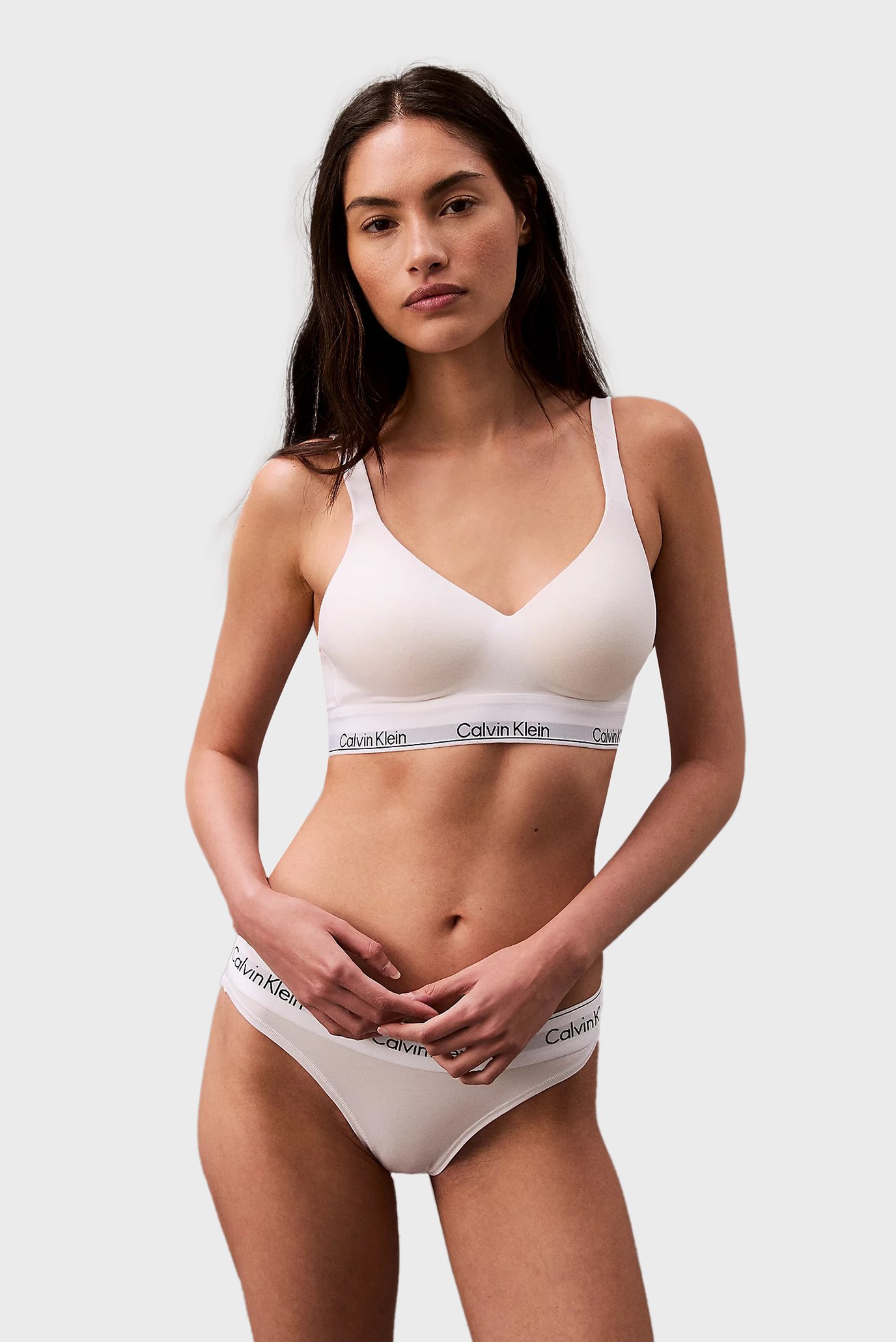 Женский белый бюстгальтер LIFT BRALETTE ( ROLLING CHANGE) Белый L Calvin Klein 000QF7900E Женский белый бюстгальтер LIFT BRALETTE ( ROLLING CHANGE) Белый L Calvin Klein 000QF7900E