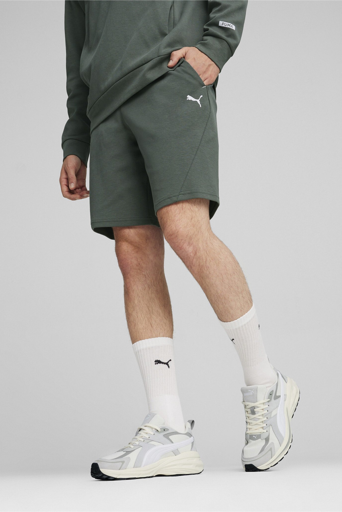 Чоловічі зелені шорти RAD/CAL Men's Shorts 1