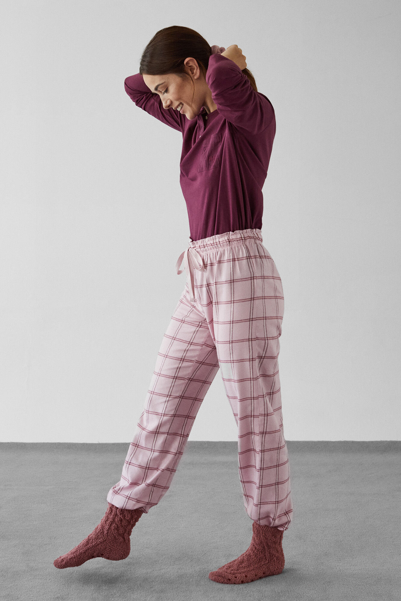 Женские розовые брюки в клетку womensecret 3702221 — MD-Fashion