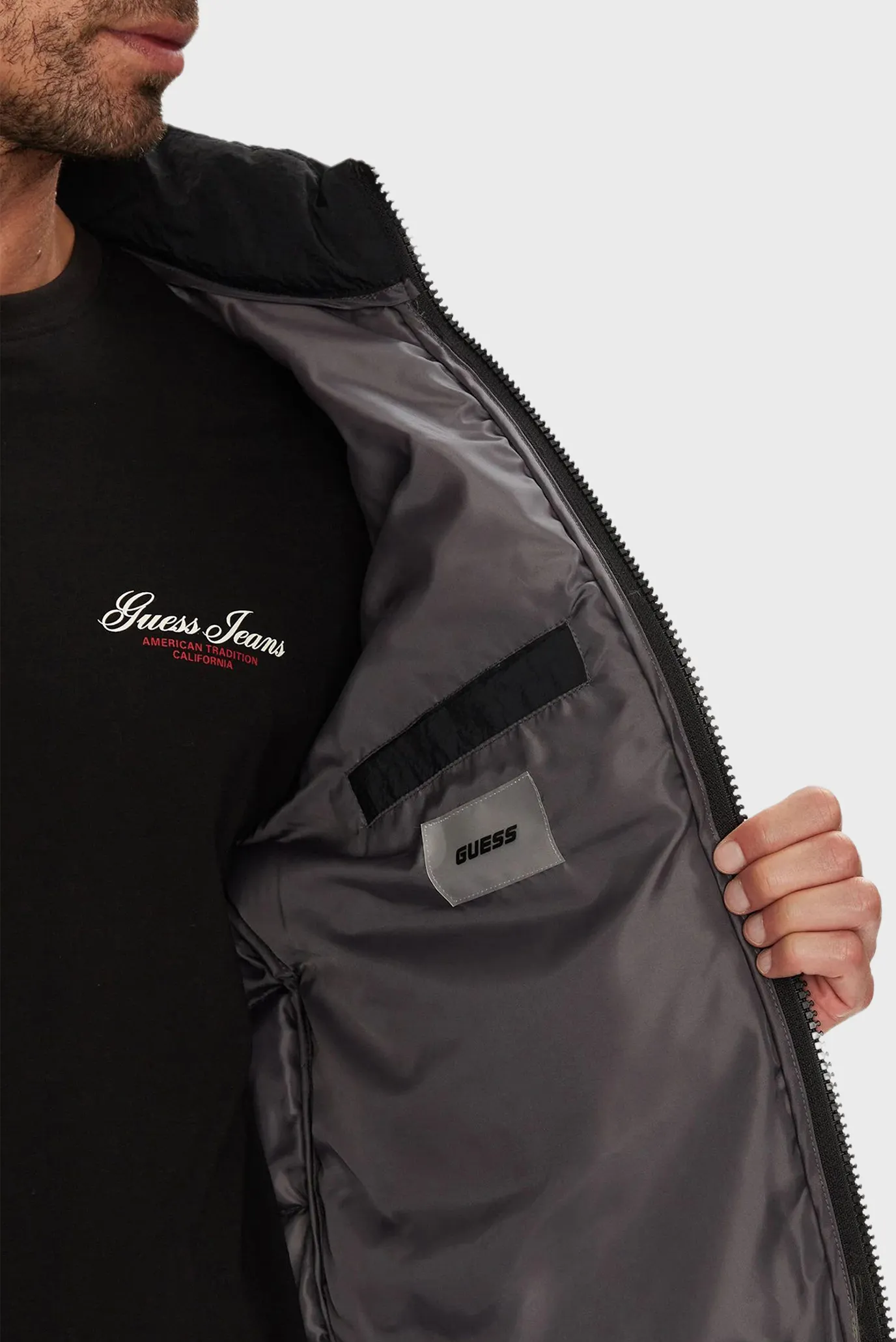 Чоловіча чорна куртка 5