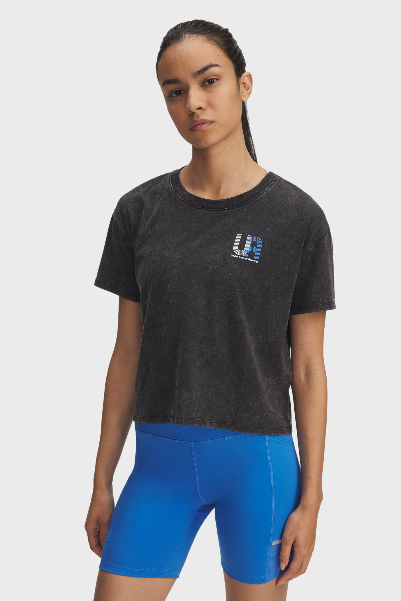 Женская черная футболка UA Run Graphic SS 1 Черный S Under Armour 6005094-003 Женская черная футболка UA Run Graphic SS 1 Черный S Under Armour 6005094-003