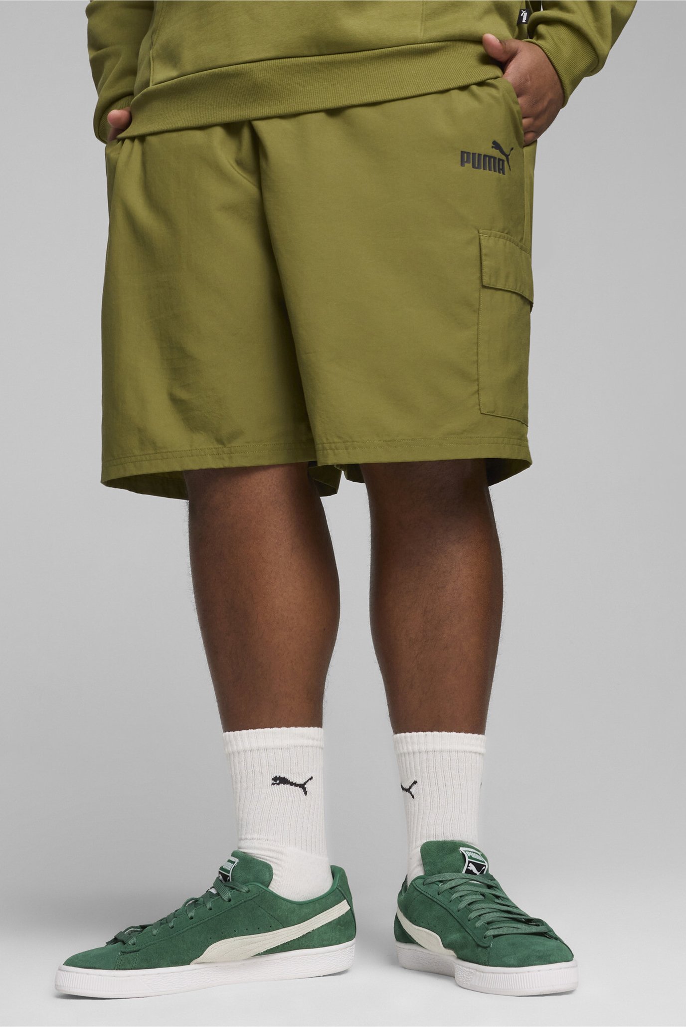 Чоловічі оливкові шорти ESS Woven Men's Cargo Shorts 1