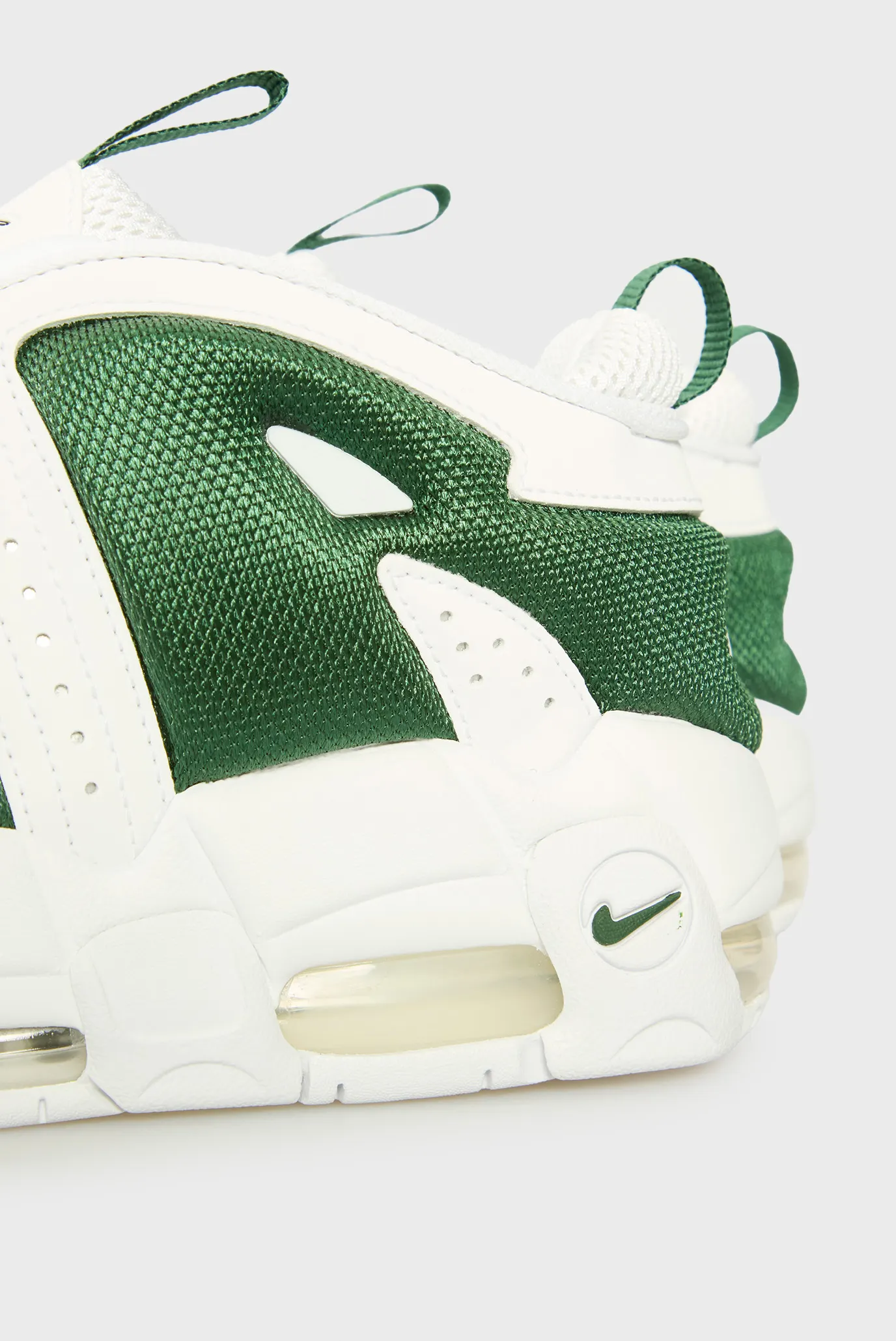 Мужские белые кроссовки AIR MORE UPTEMPO LOW 2