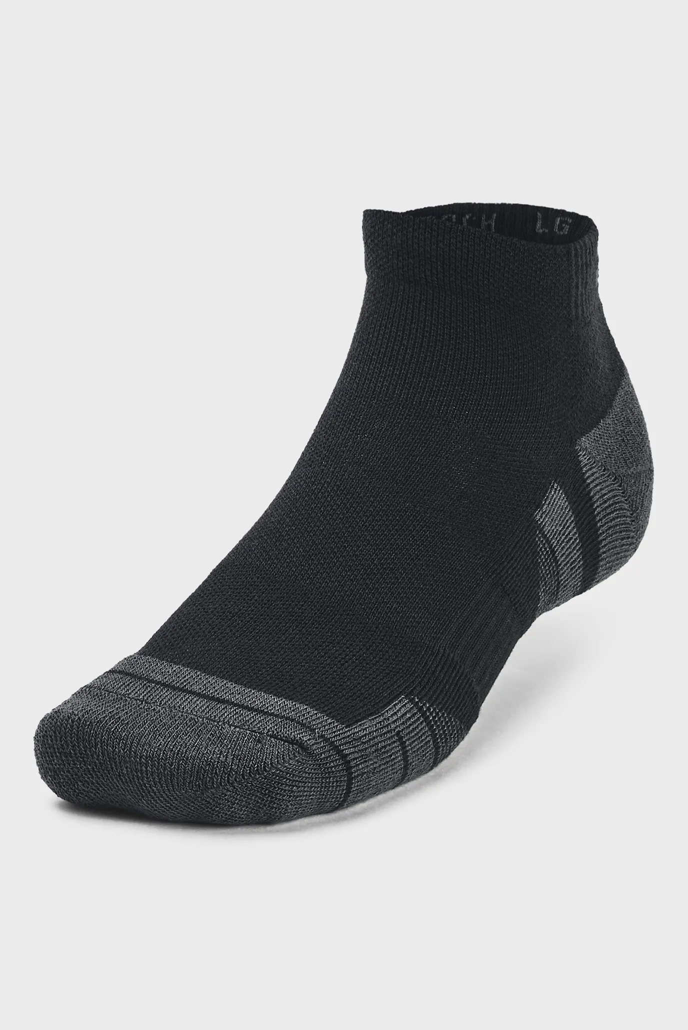 Черные носки (3 пары) UA Performance Tech 3pk Low 3