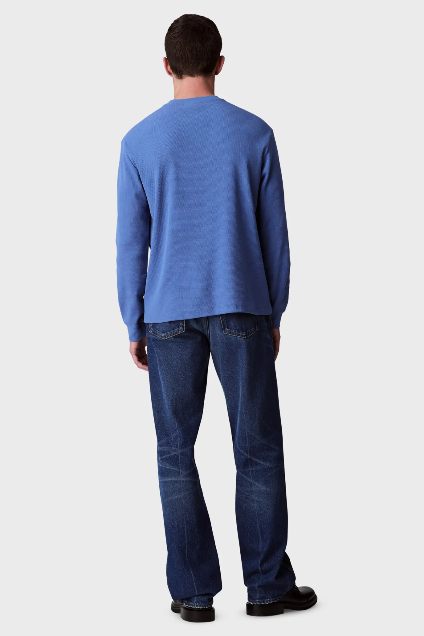 Мужской голубой лонгслив WAFFLE BADGE CREWNK 3