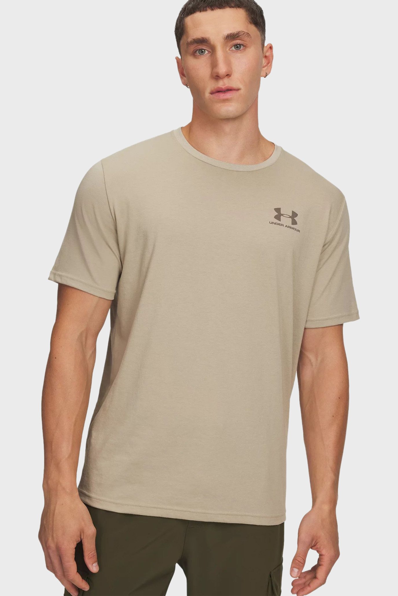 Мужская бежевая футболка UA M SPORTSTYLE LC SS Бежевый XXL Under Armour 1326799-302 Мужская бежевая футболка UA M SPORTSTYLE LC SS Бежевый XXL Under Armour 1326799-302