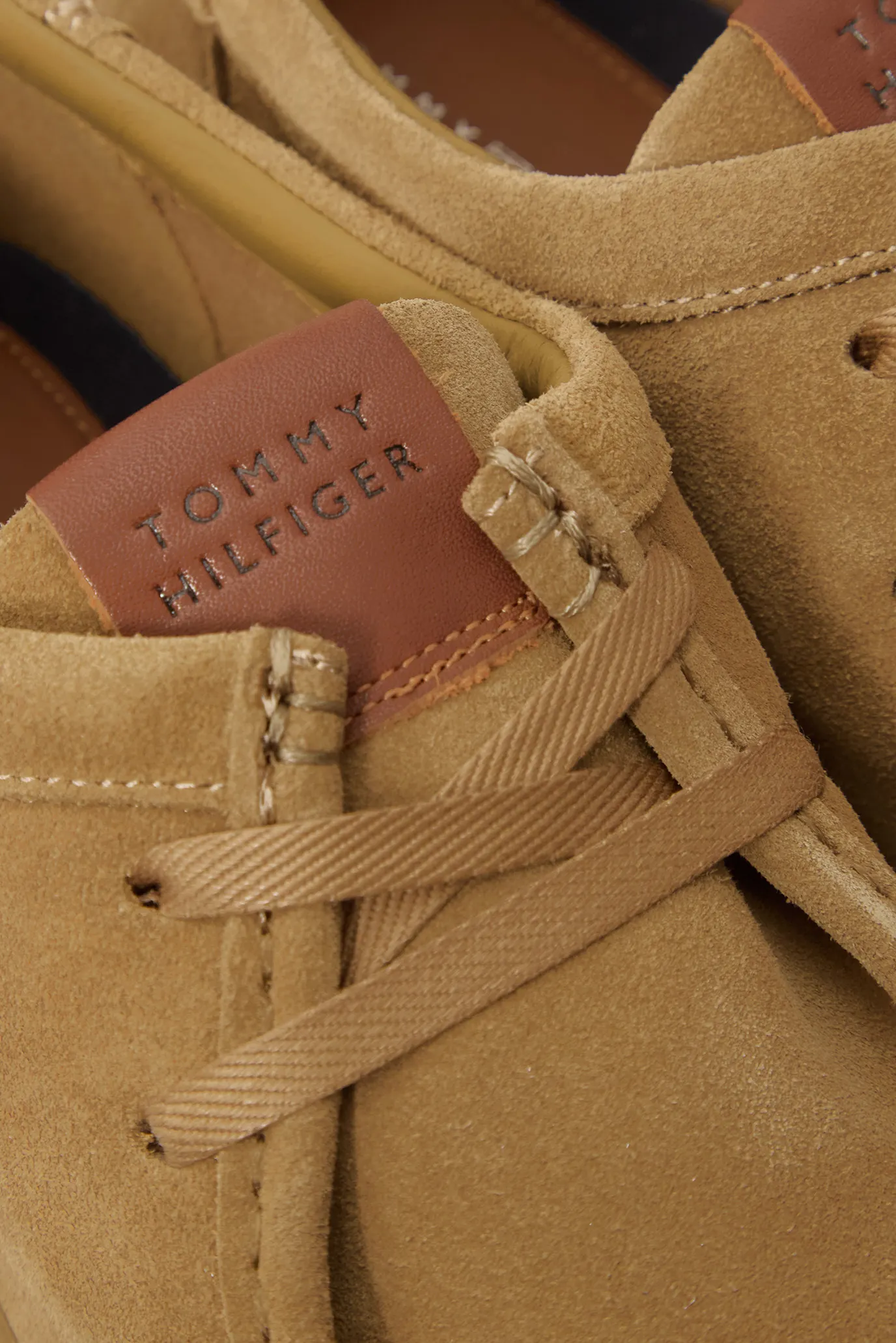 Чоловічі коричневі замшеві дезерти MODERN LIGHT 2