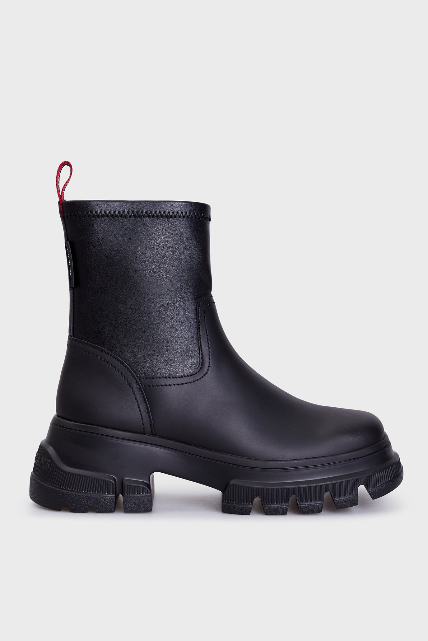 Женские черные ботинки TJW CHUNKY CHELSEA BOOT MIX MAT 1