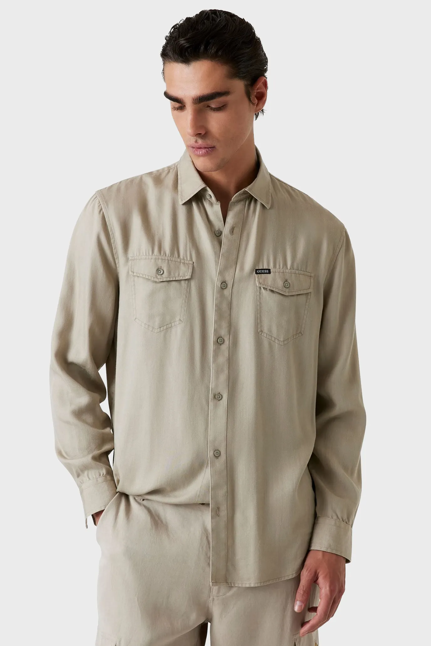 Чоловіча бежева сорочка 1