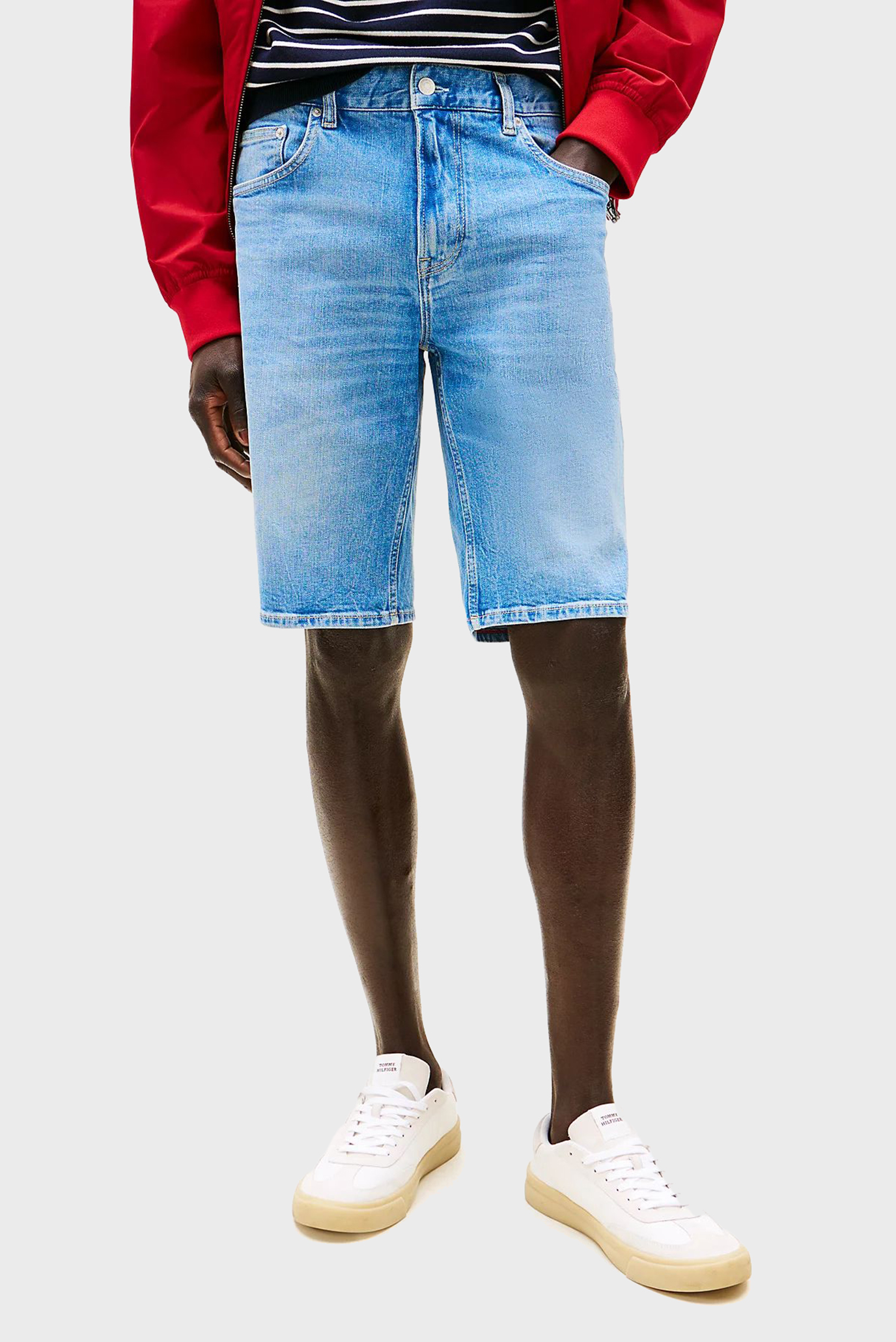 Мужские голубые джинсовые шорты BROOKLYN BAY INDIGO Голубой 34 Tommy Hilfiger MW0MW39195 Мужские голубые джинсовые шорты BROOKLYN BAY INDIGO Голубой 34 Tommy Hilfiger MW0MW39195