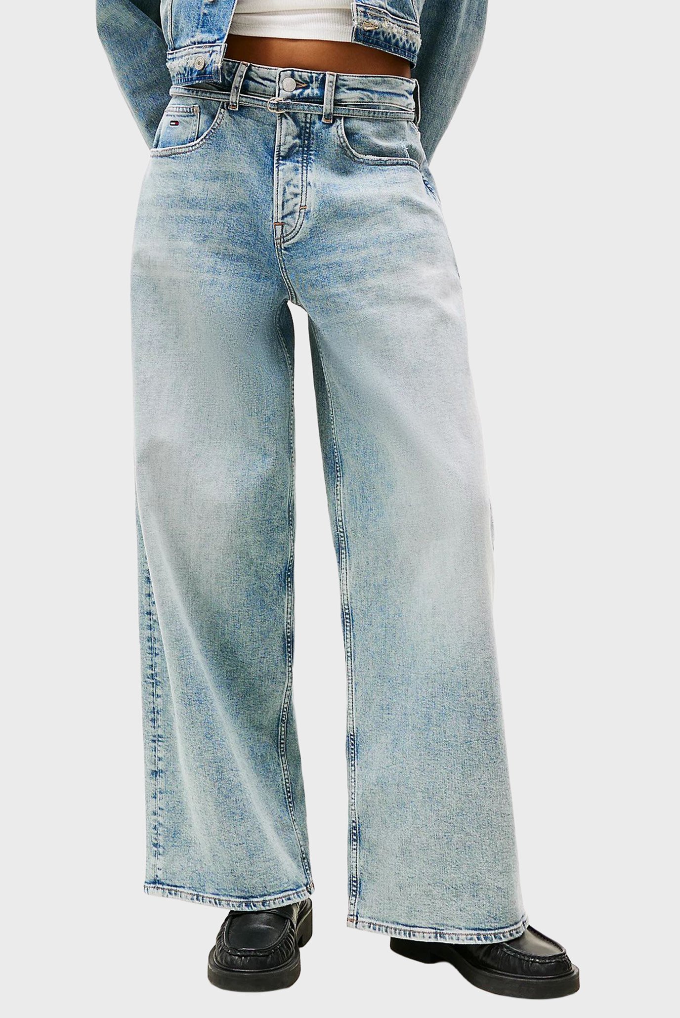 Женские голубые джинсы CHARLIE Голубой 24-32 Tommy Jeans DW0DW20473 Женские голубые джинсы CHARLIE Голубой 24-32 Tommy Jeans DW0DW20473