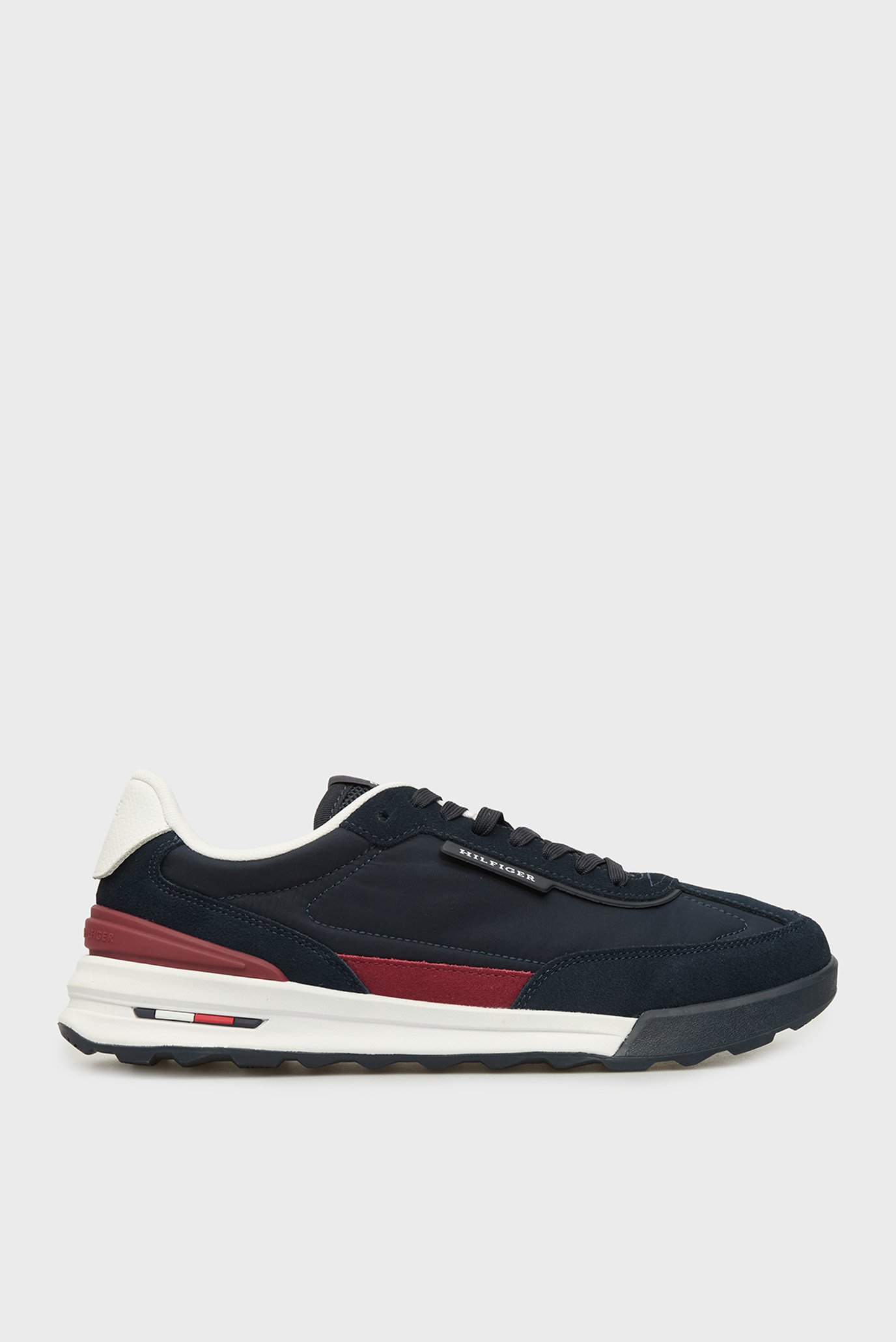 Мужские темно-синие кроссовки RETRO RUNNER NYLON MIX Синий 41 Tommy Hilfiger FM0FM05523 Мужские темно-синие кроссовки RETRO RUNNER NYLON MIX Синий 41 Tommy Hilfiger FM0FM05523