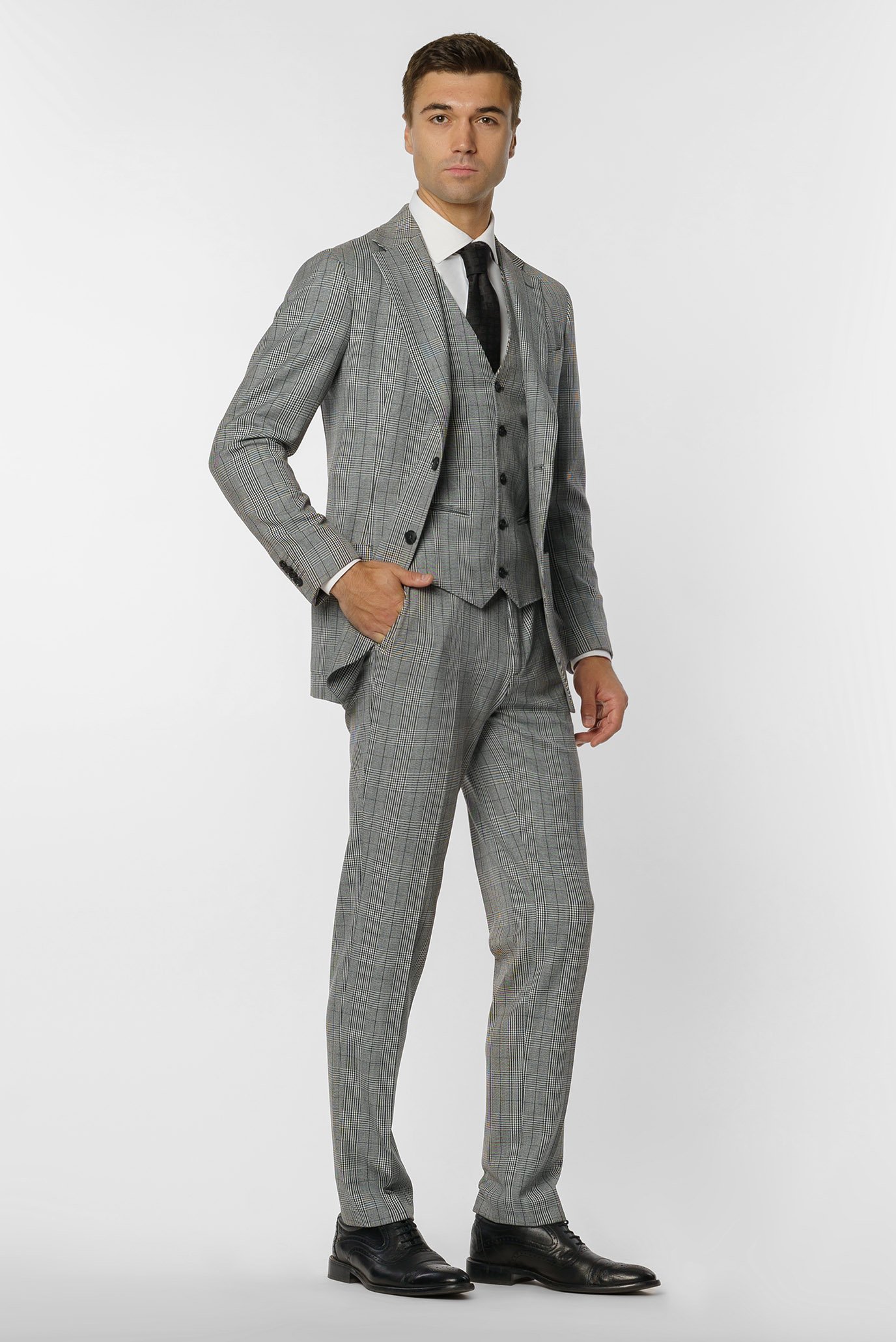 Мужской серый костюм в клетку (пиджак, брюки) 1