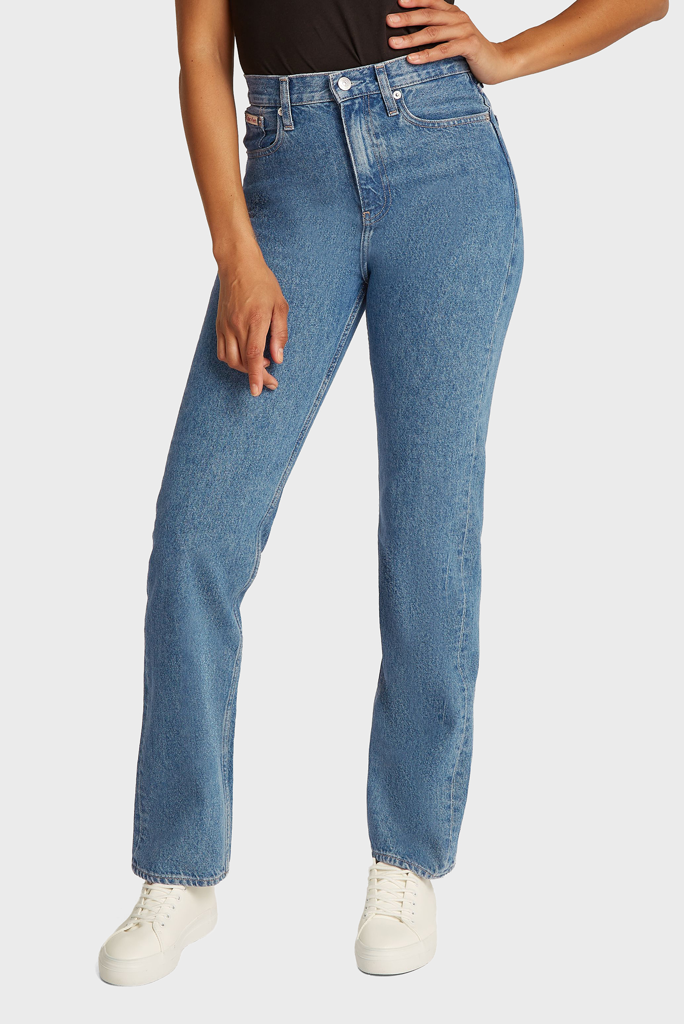 Женские голубые джинсы HIGH RISE STRAIGHT Голубой 25-30 Calvin Klein Jeans J20J224996 Женские голубые джинсы HIGH RISE STRAIGHT Голубой 25-30 Calvin Klein Jeans J20J224996