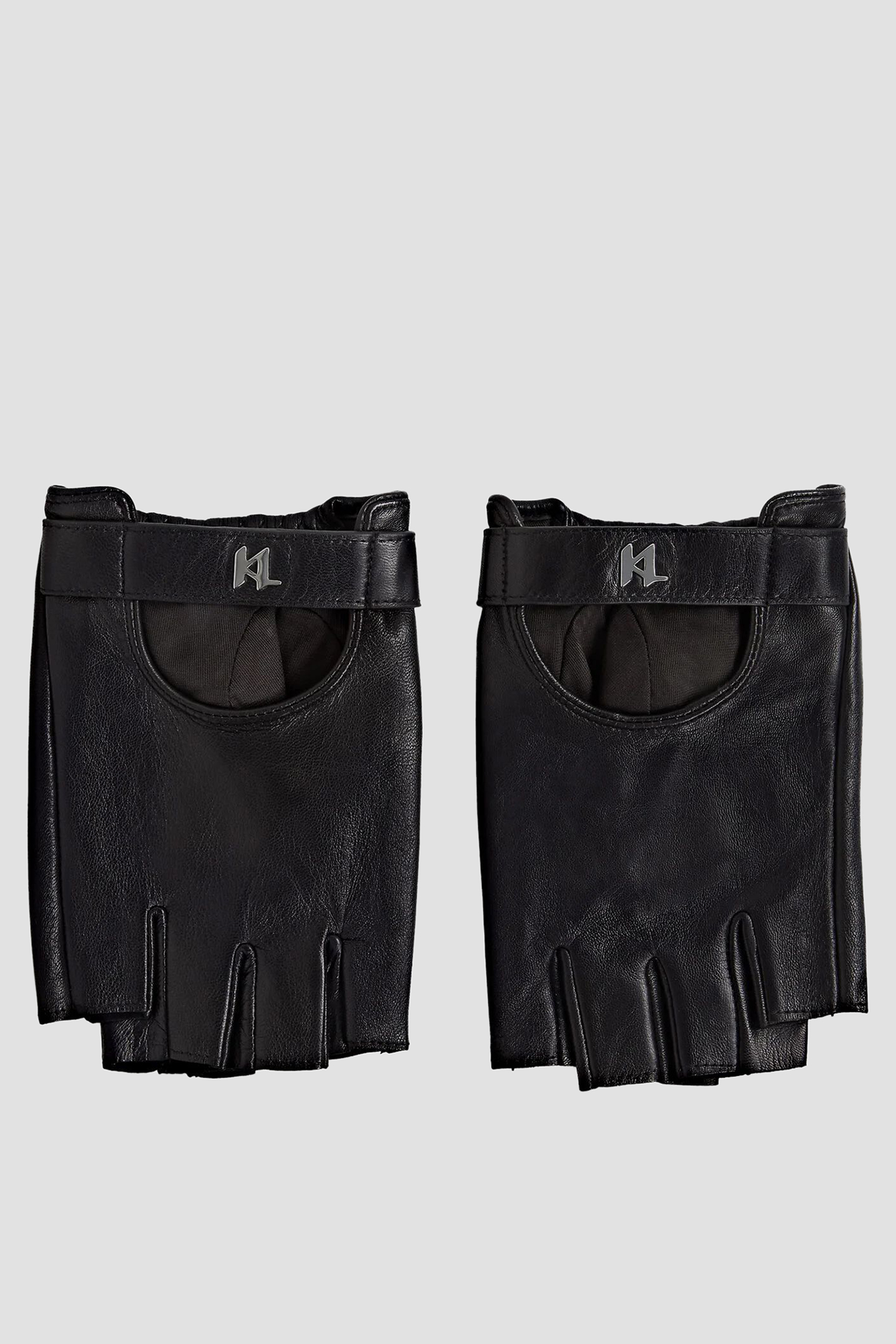 Мужские черные кожаные митенки Черный M Karl Lagerfeld A3M33073;999 Мужские черные кожаные митенки Черный M Karl Lagerfeld A3M33073;999