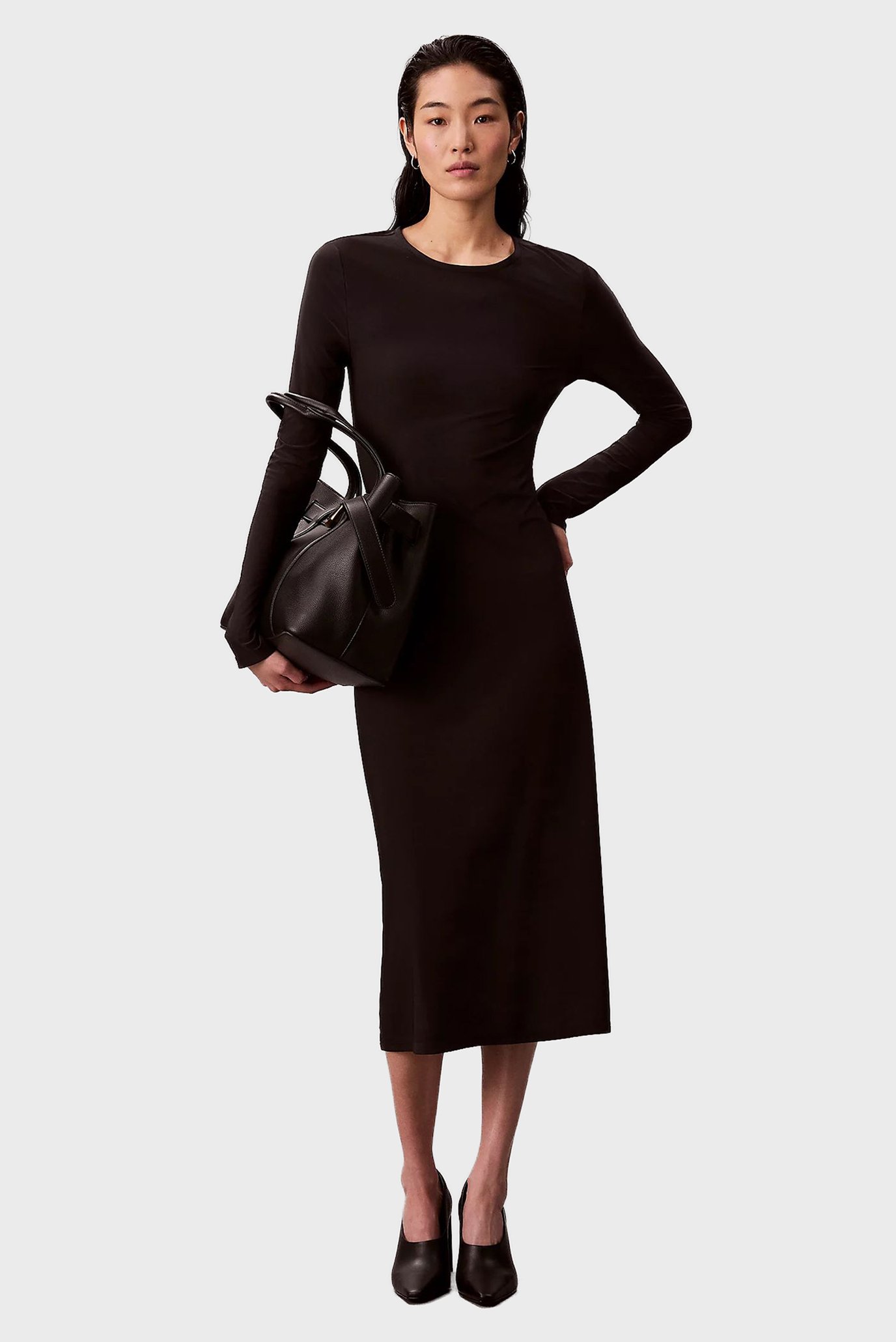 Женское черное платье CREPE CUTOUT BACK Черный S Calvin Klein Jeans LV047D212G Женское черное платье CREPE CUTOUT BACK Черный S Calvin Klein Jeans LV047D212G