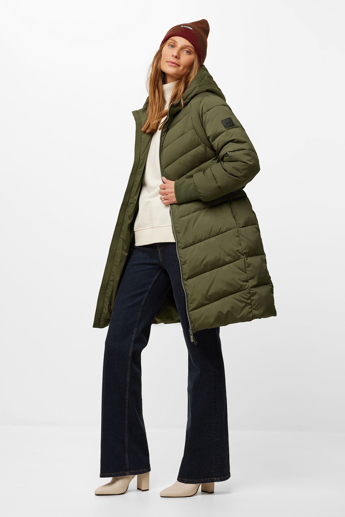 Жіноча оливкова куртка 1