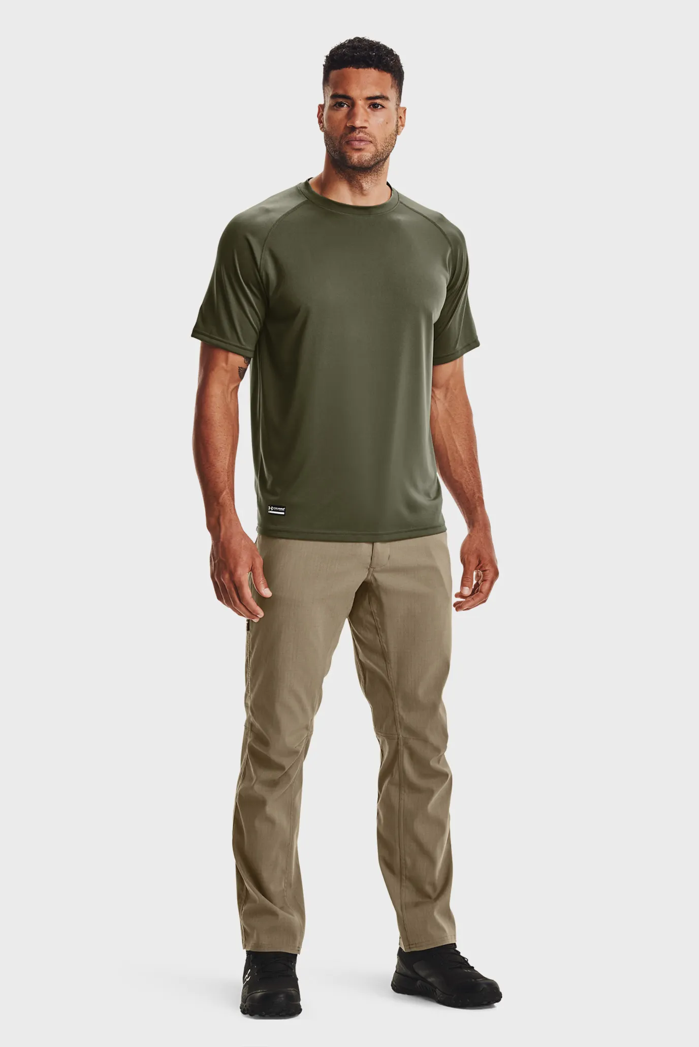 Чоловіча оливкова футболка UA TAC Tech T 2