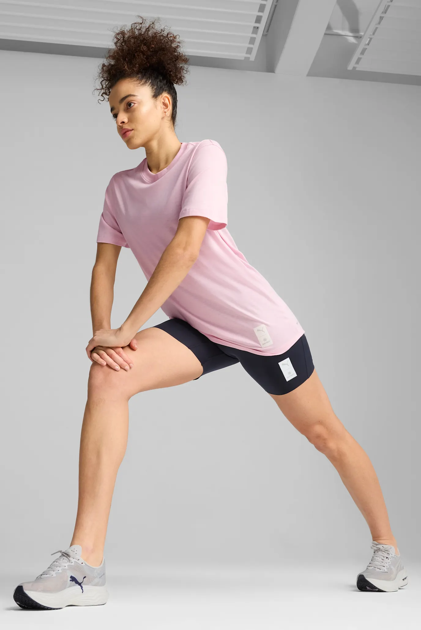 Пудрова футболка PUMA x SAYSKY Running Tee (унісекс) 4