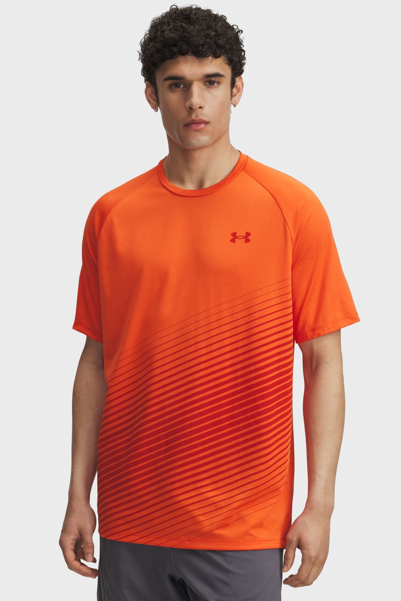Мужская оранжевая футболка UA Tech Fade SS Оранжевый S Under Armour 6005916-844 Мужская оранжевая футболка UA Tech Fade SS Оранжевый S Under Armour 6005916-844